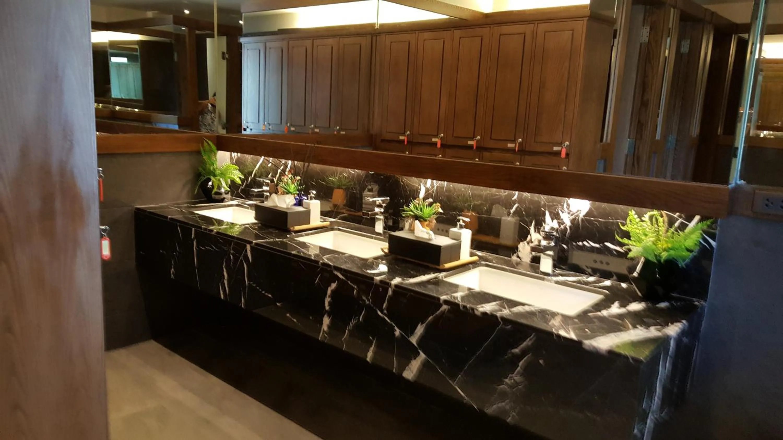 Area and facilities in Rain Cha-am by Obbset