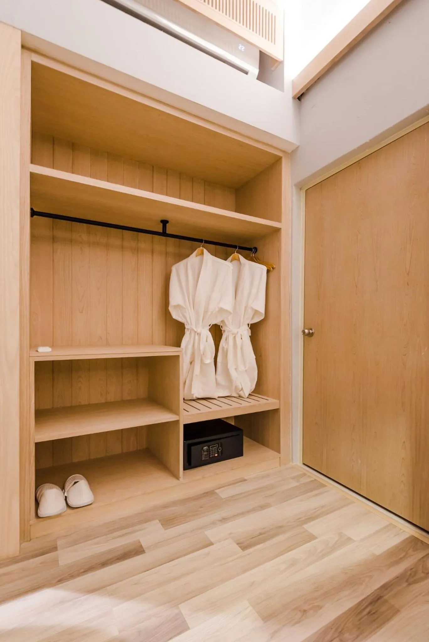 wardrobe in Tien Hotel Georgetown