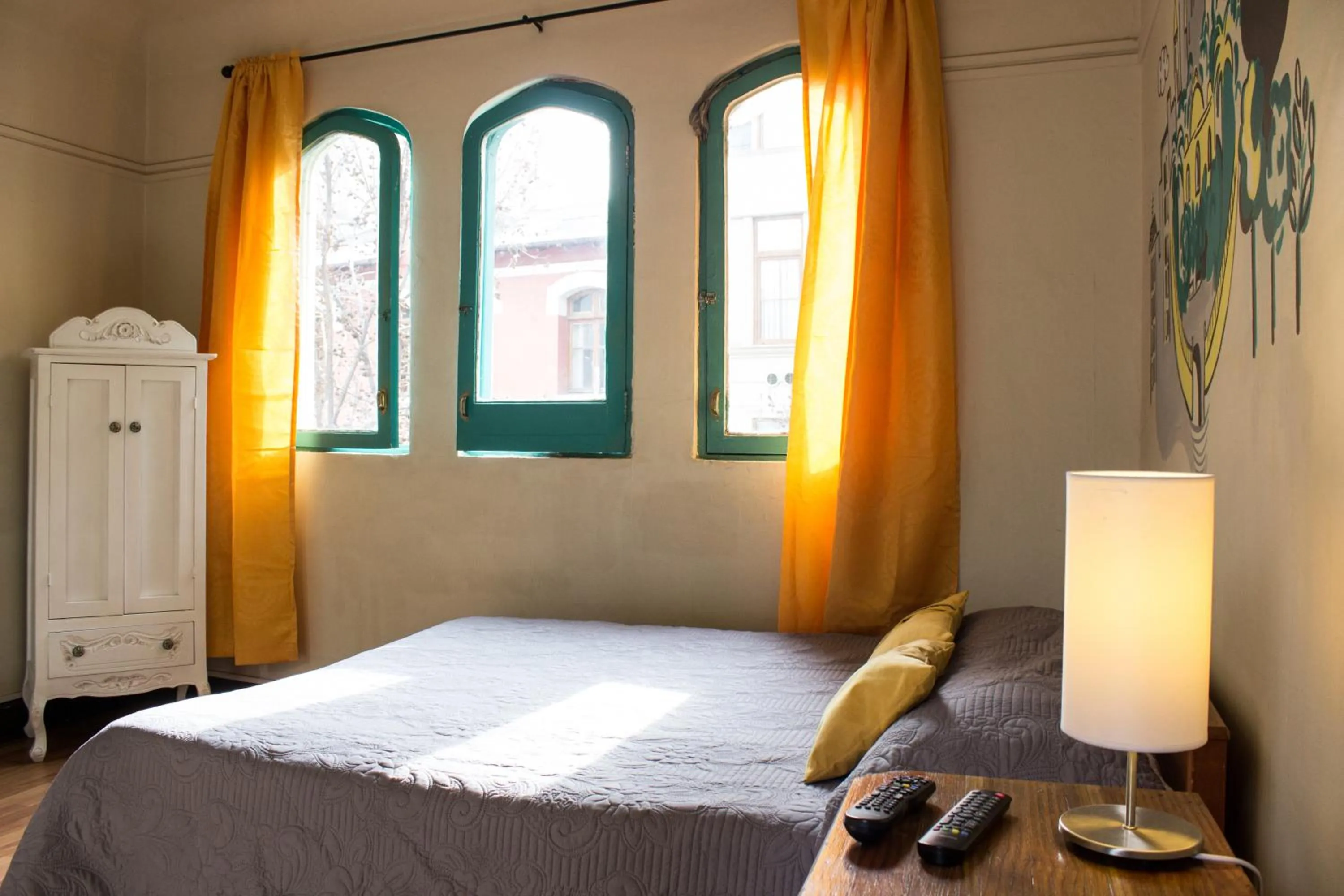 Decorative detail, Bed in Hostal Forestal