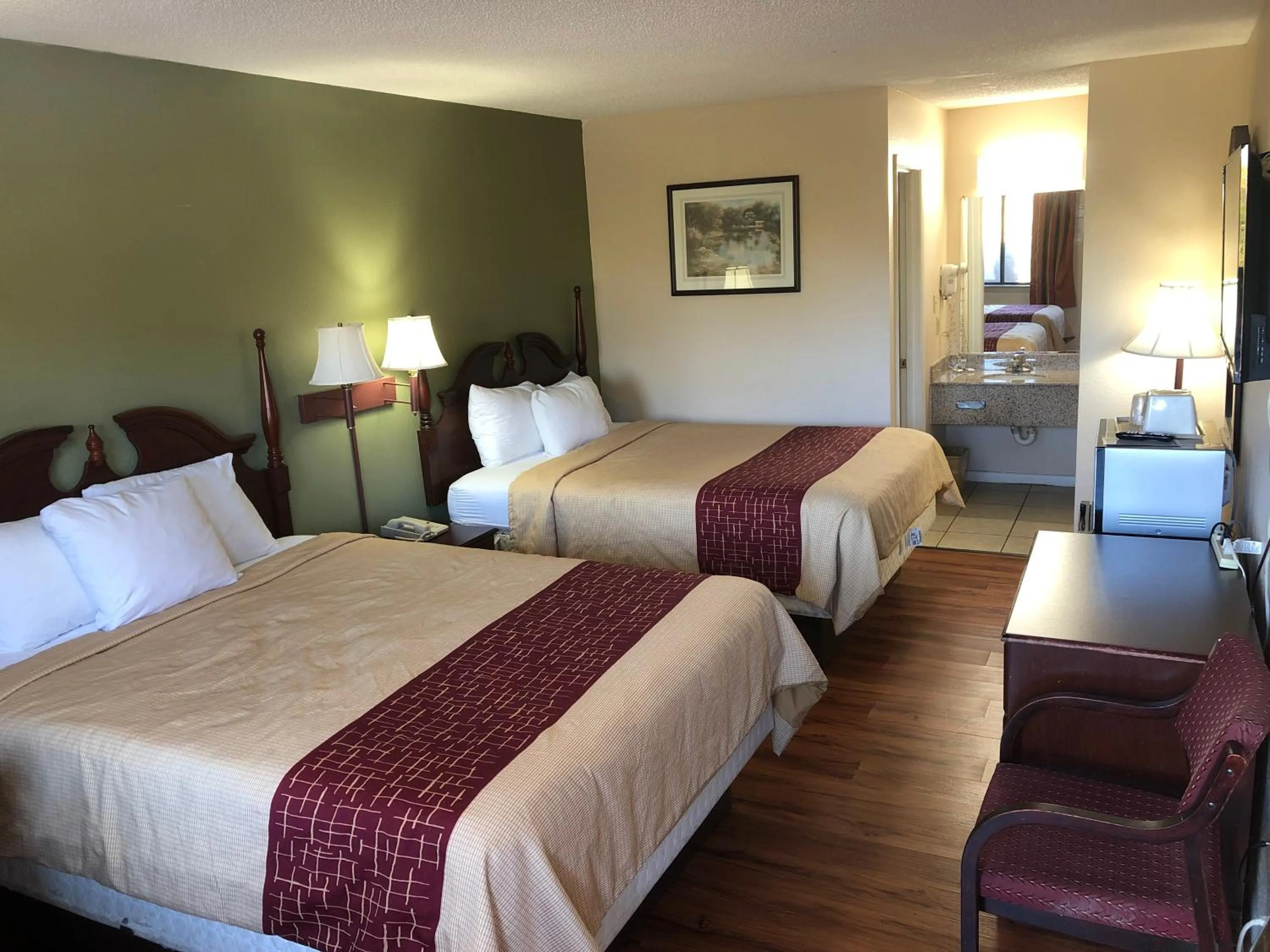 Bed in Motor Inns Of America