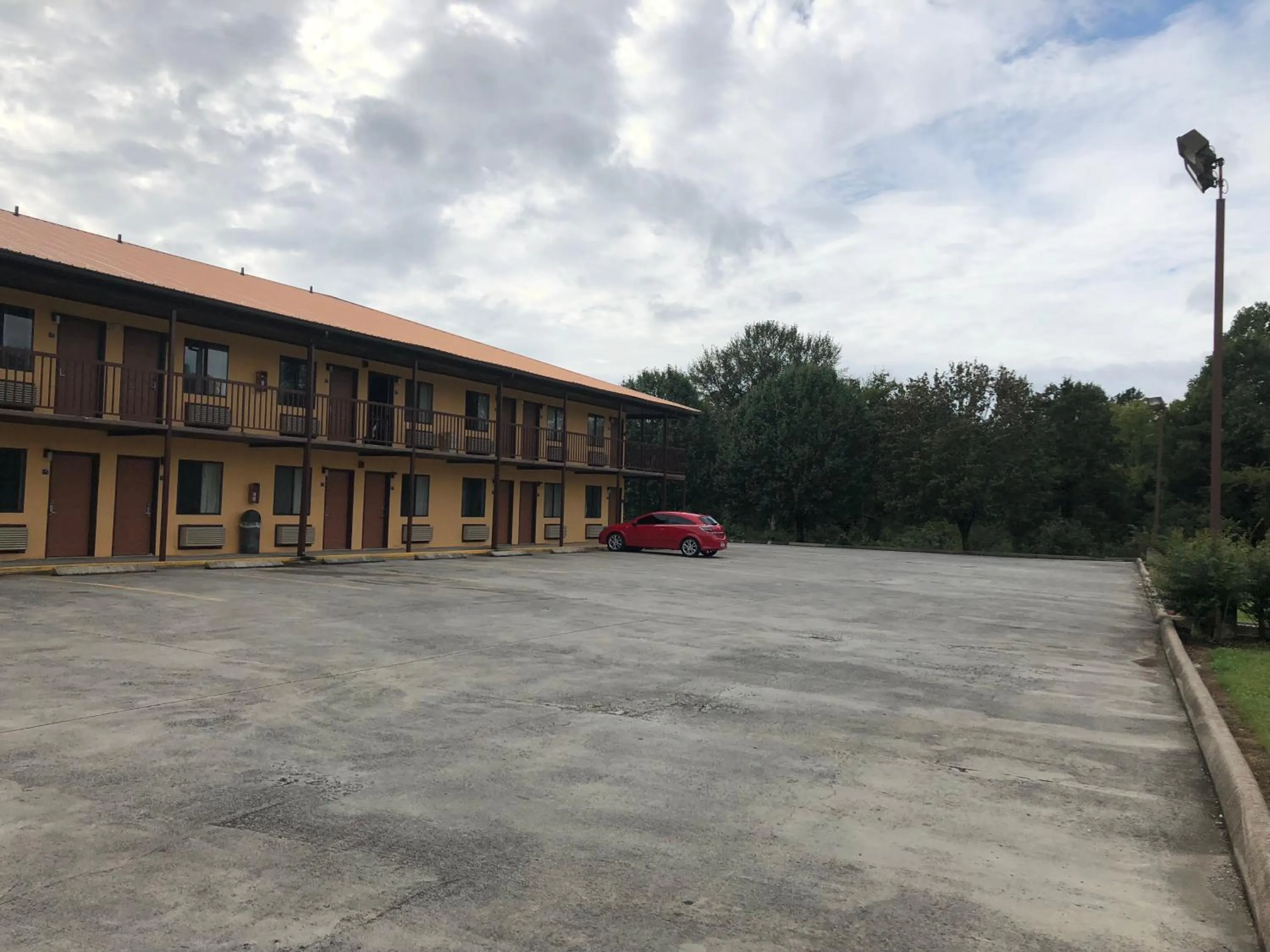 Property building in Motor Inns Of America