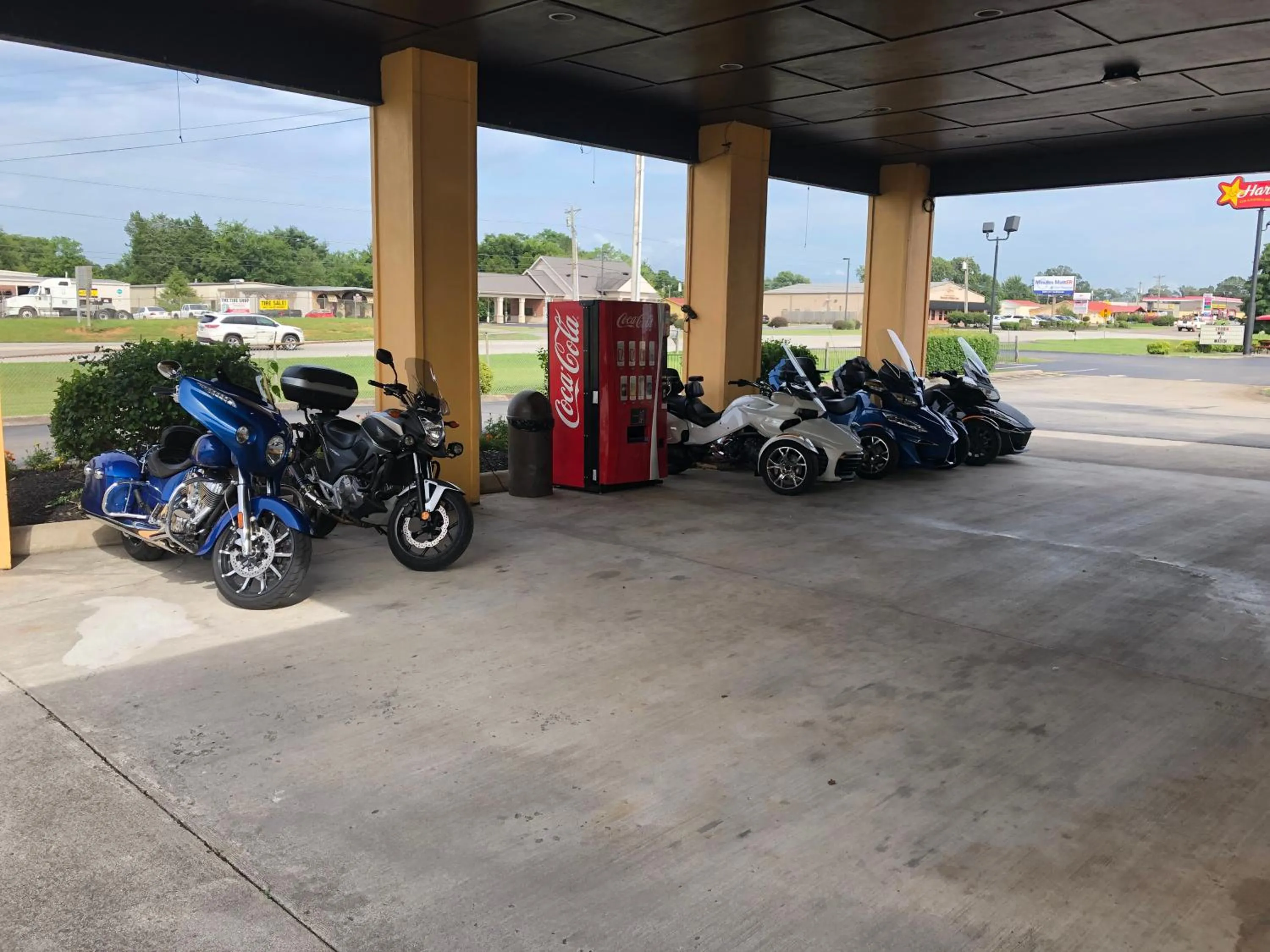 Motor Inns Of America