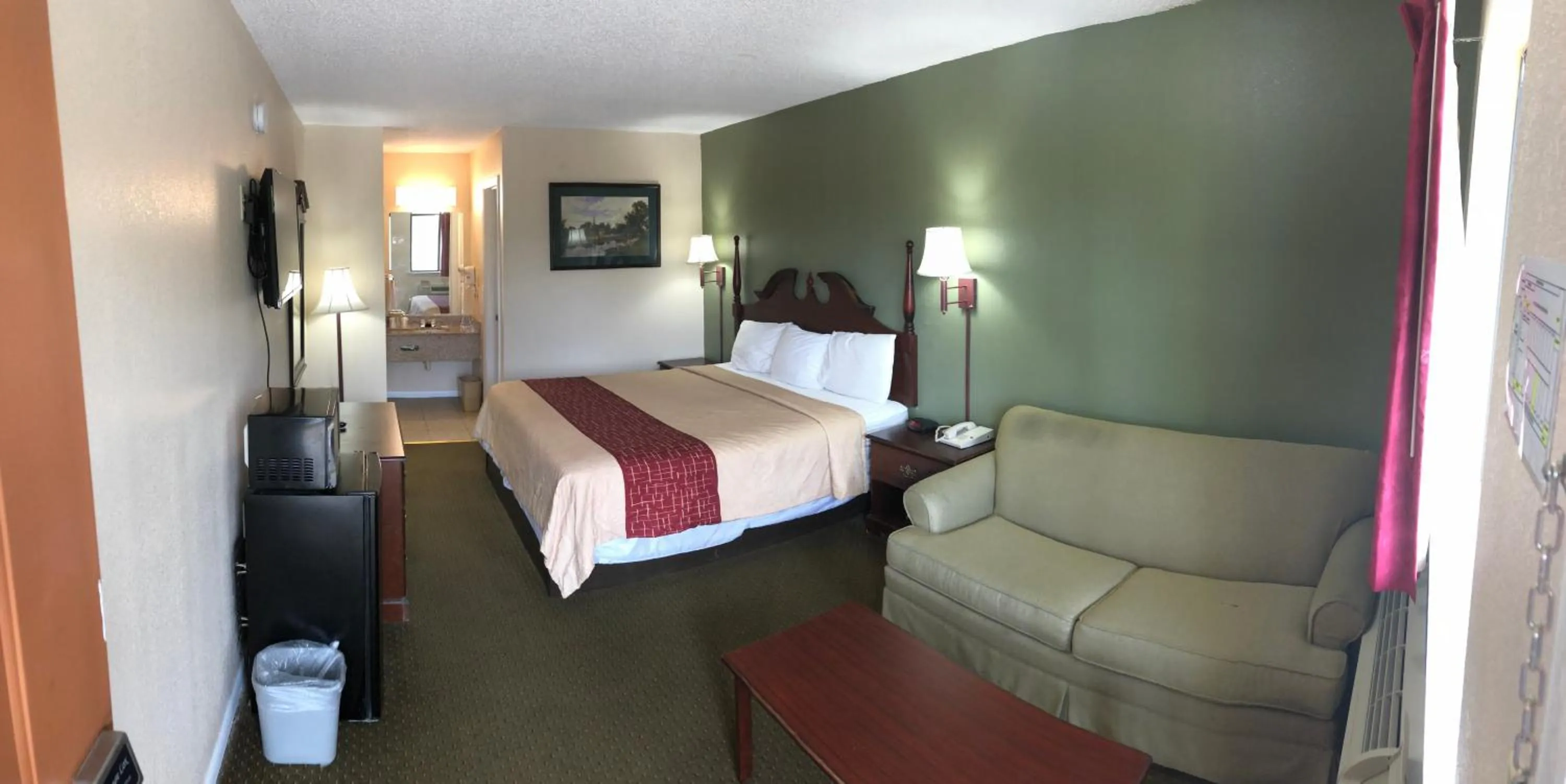 Bedroom, Bed in Motor Inns Of America