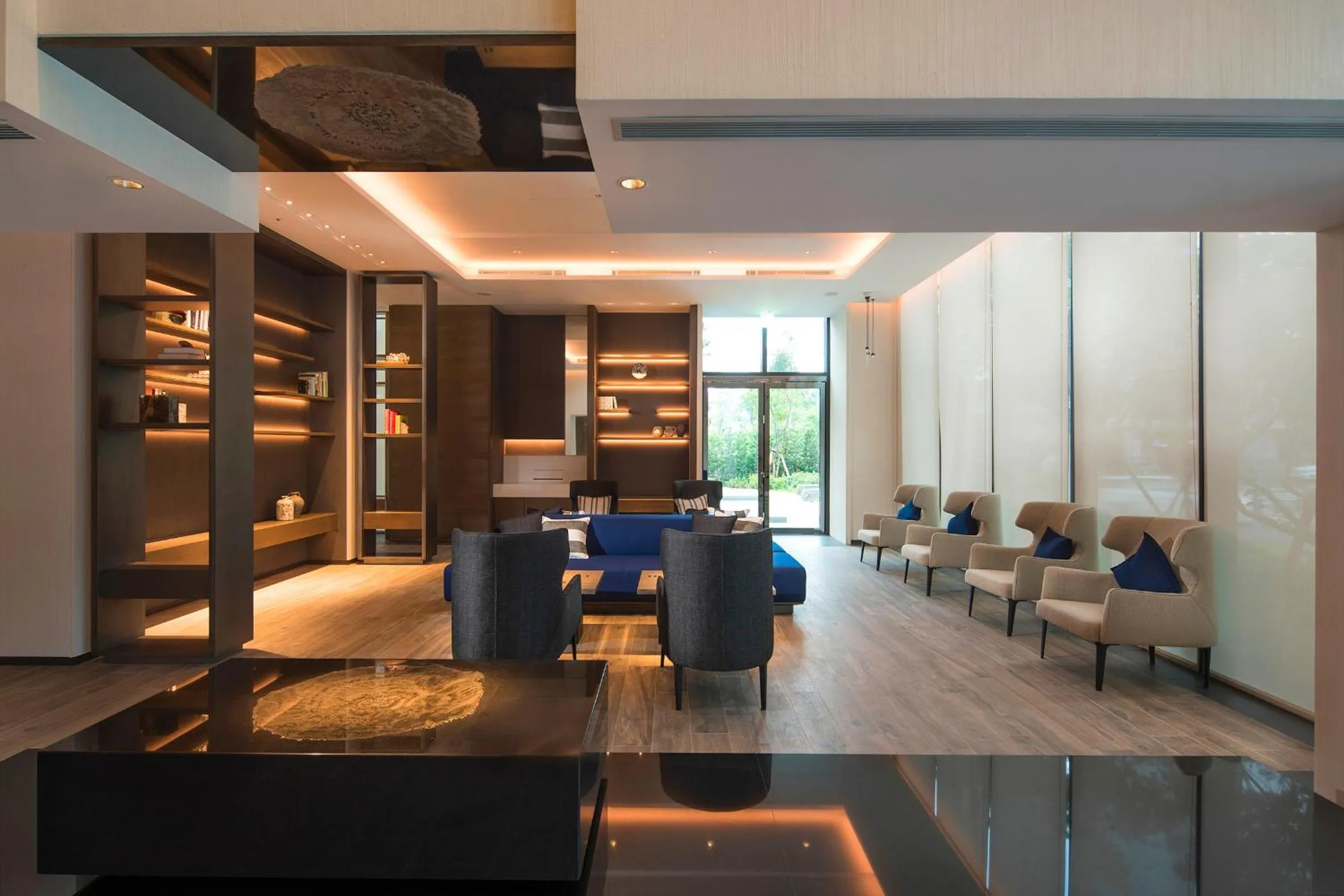 Lobby or reception in MU Jiaoxi Hotel