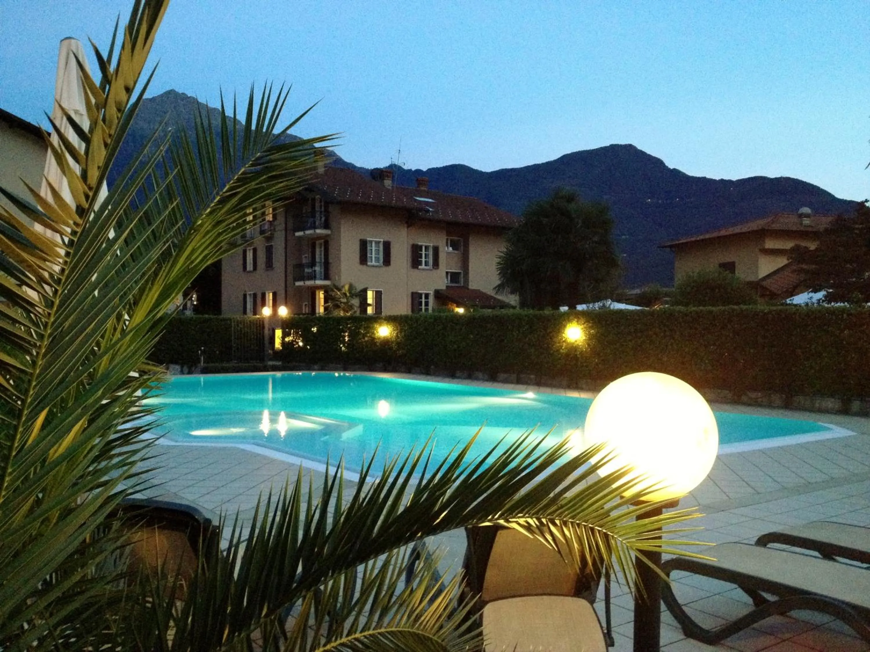 Swimming pool in Residence Geranio