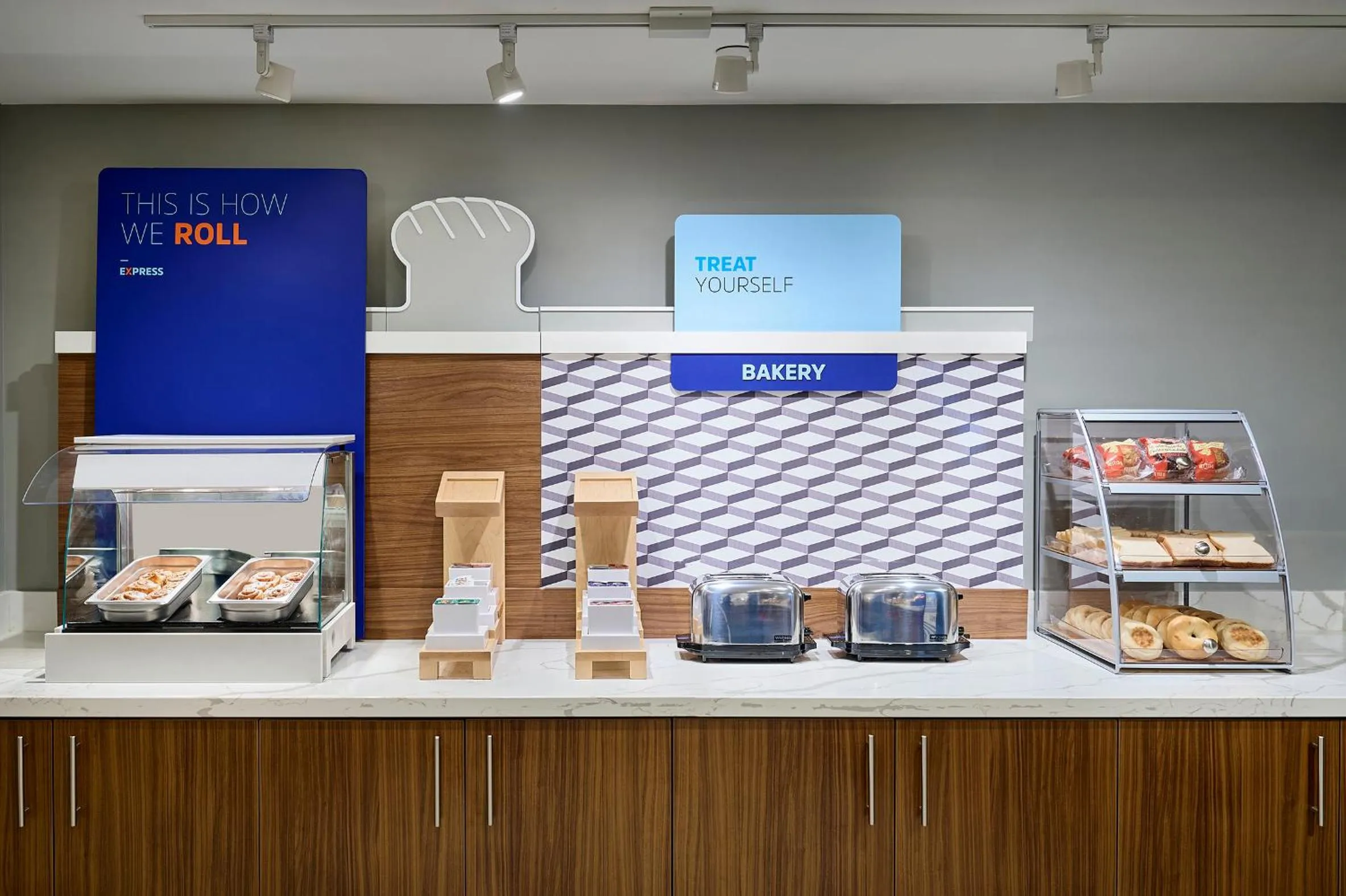 Holiday Inn Express & Suites Kitchener Southeast by IHG