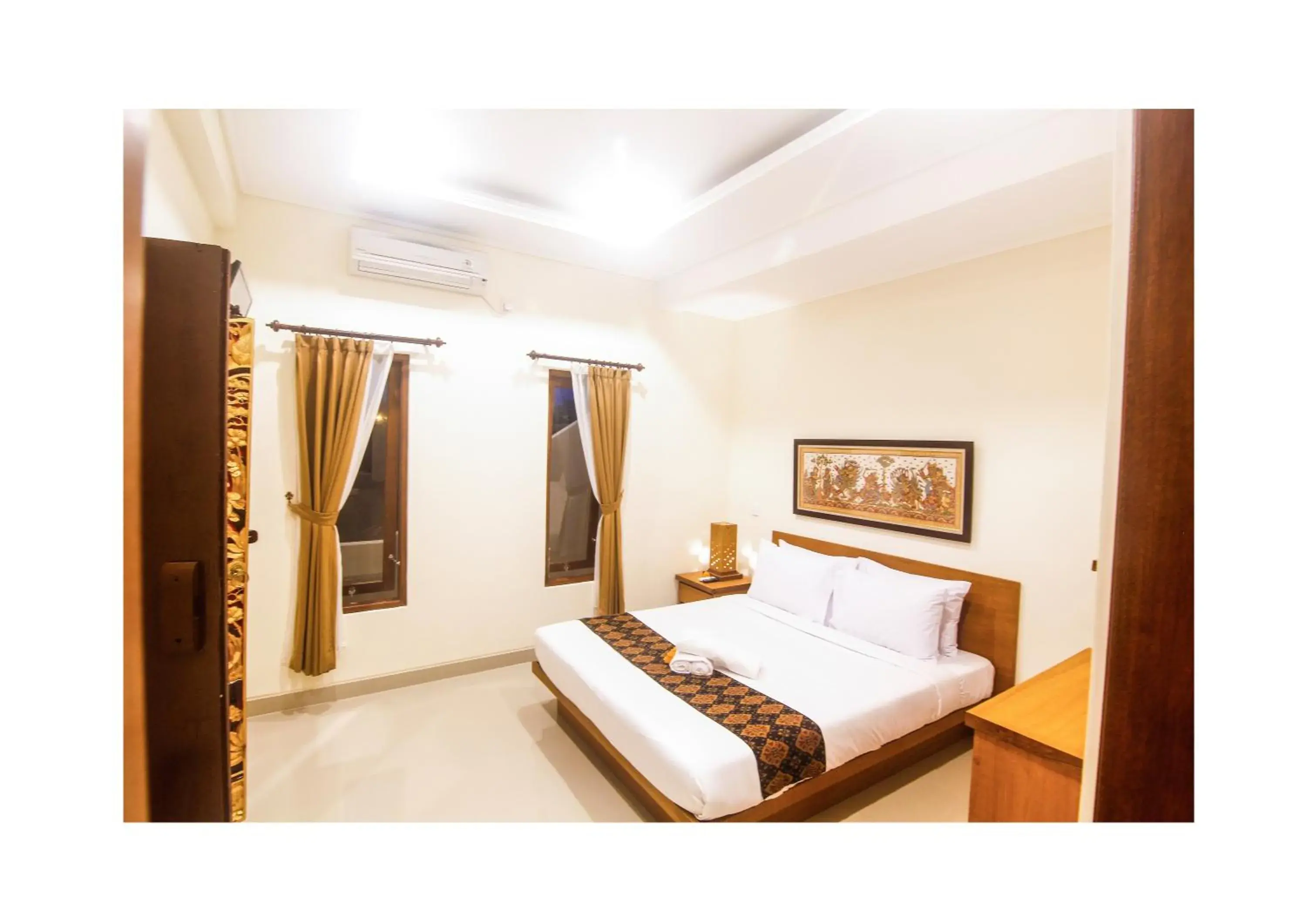 Deluxe Double Room in Oes House Deluxe Double Room in Oes House