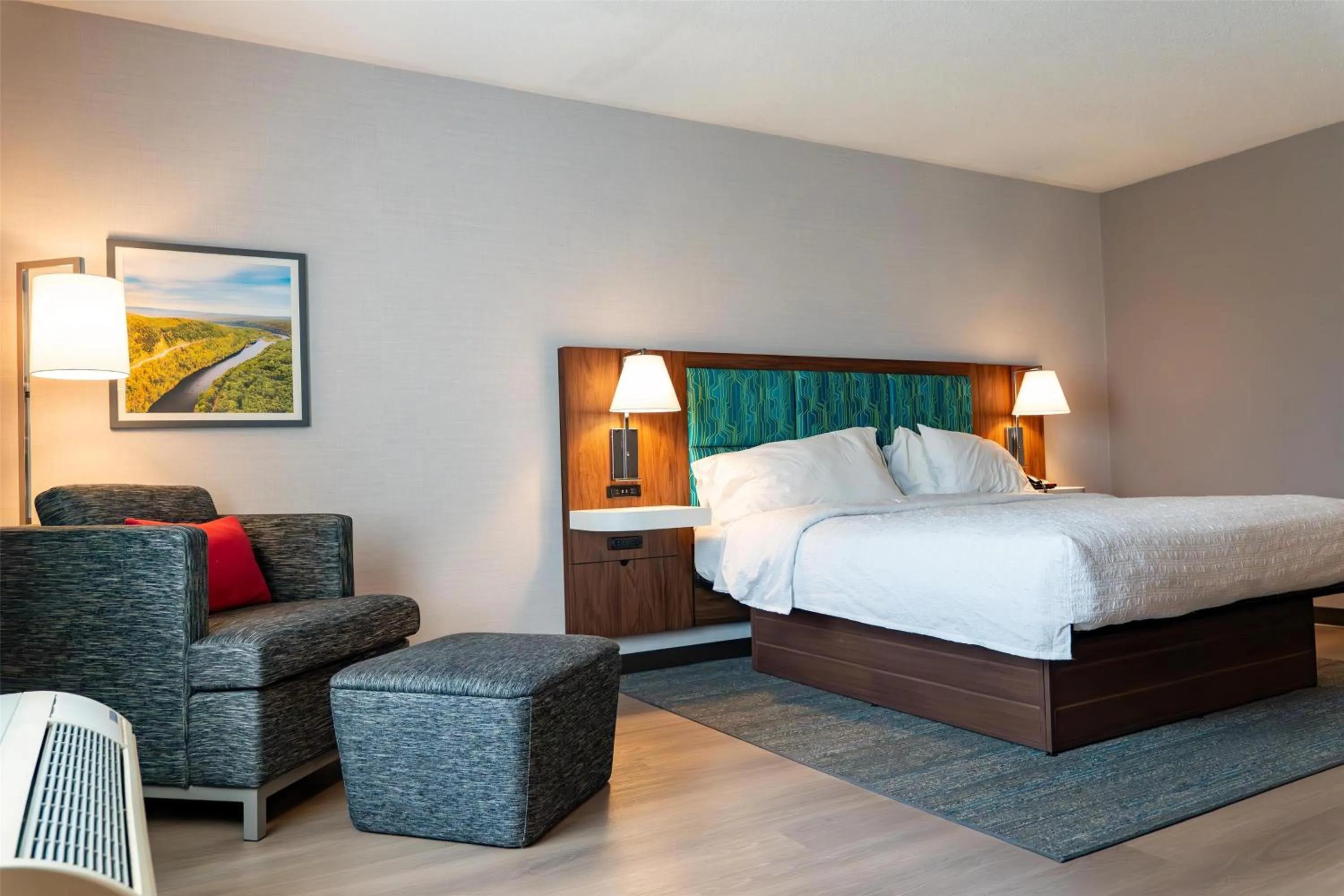 Bed in Hampton Inn Turnersville