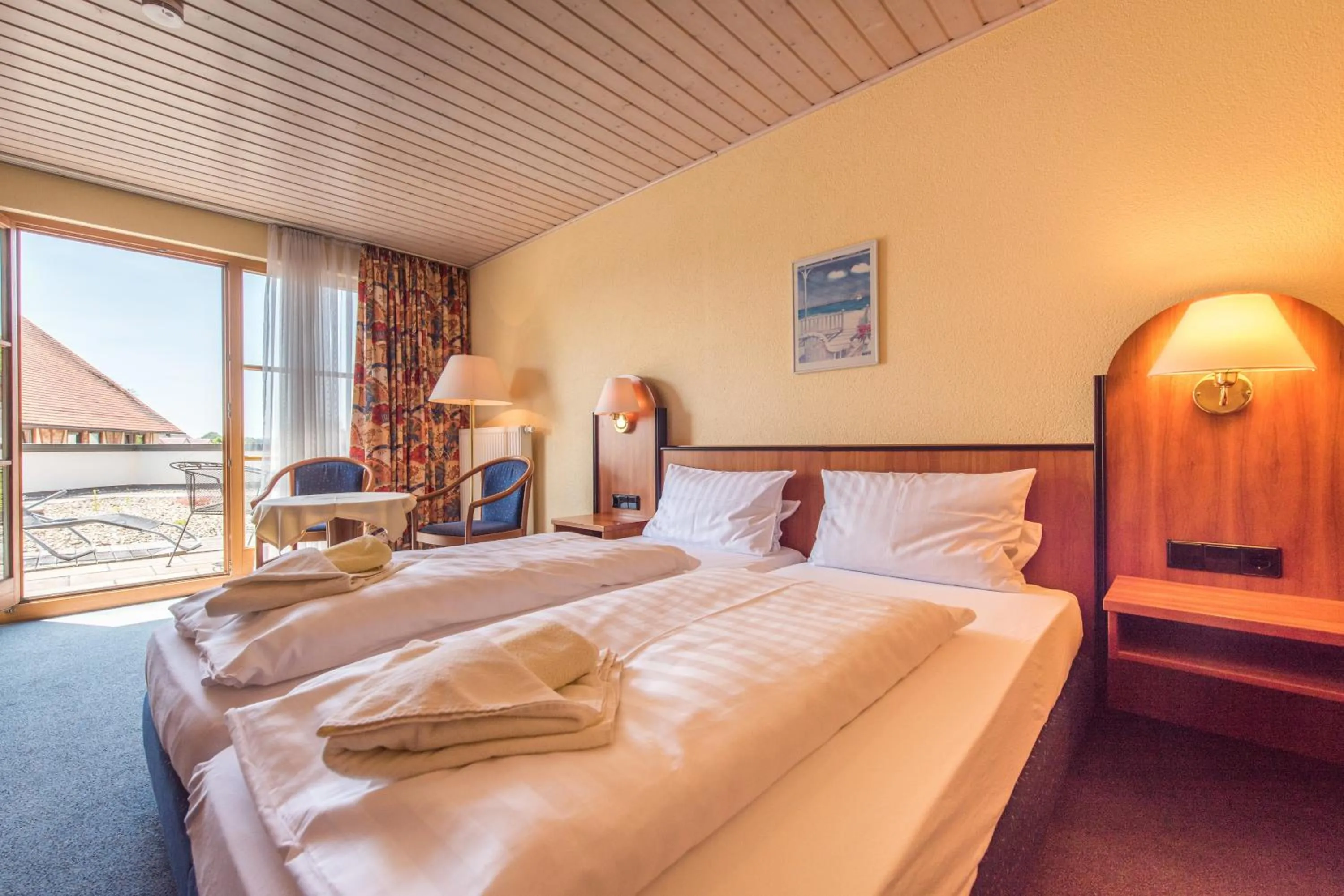 Bed in Landhotel und Gasthof Hirsch Hüttenreute