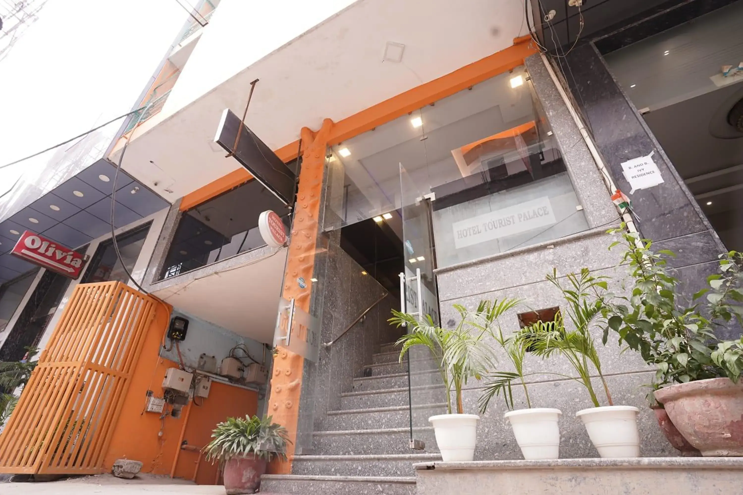 Property building in Hotel Tourist Palace Property building in Hotel Tourist Palace