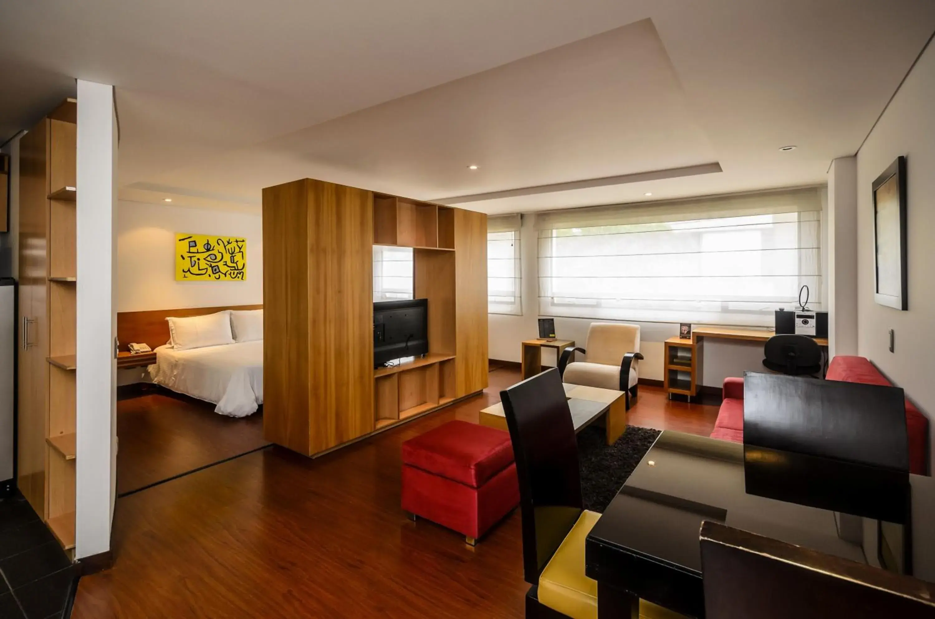 Photo of the whole room, Bed in Travelers Obelisco Apartamentos Photo of the whole room, Bed in Travelers Obelisco Apartamentos