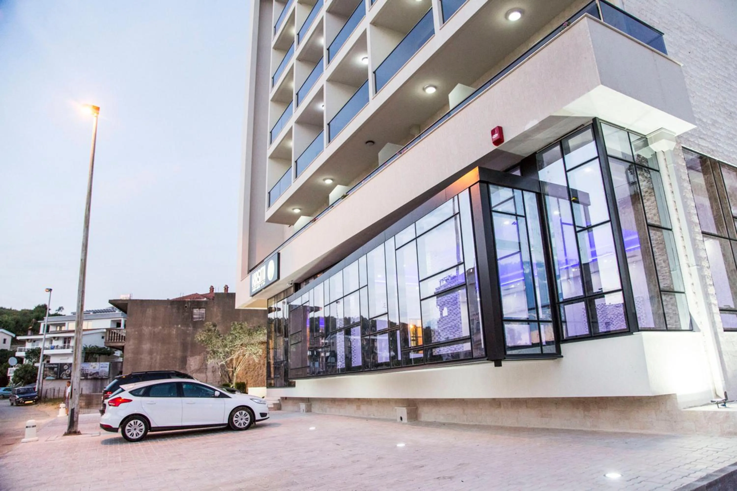 Hotel Ulliri & SPA