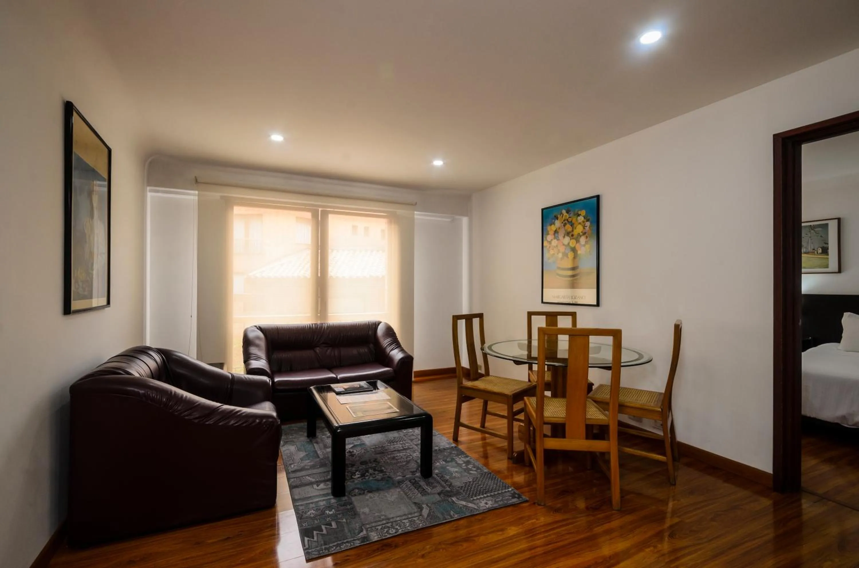 Living room, Bed in Travelers Condominio Plenitud