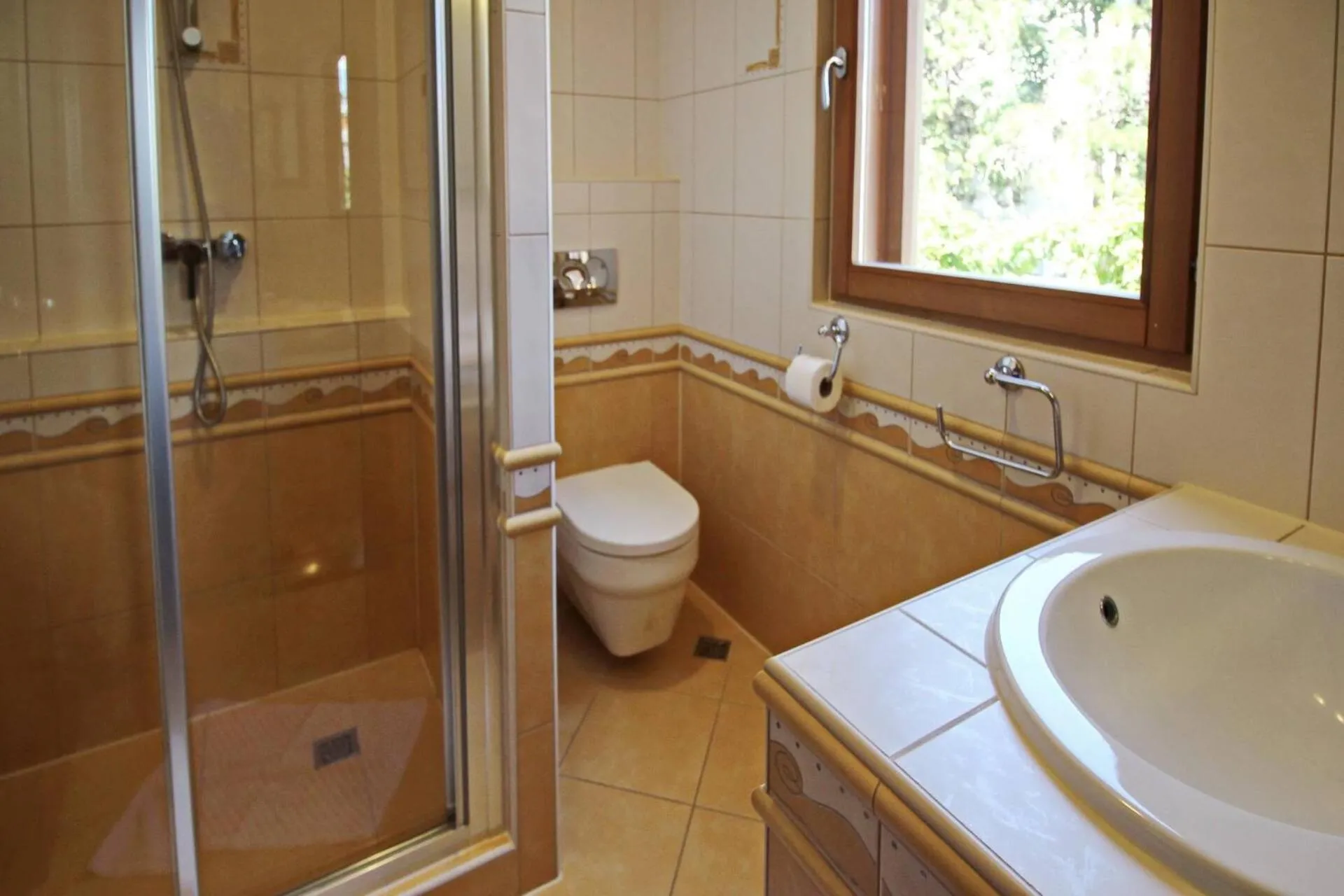 Toilet in Apartments Mrkus