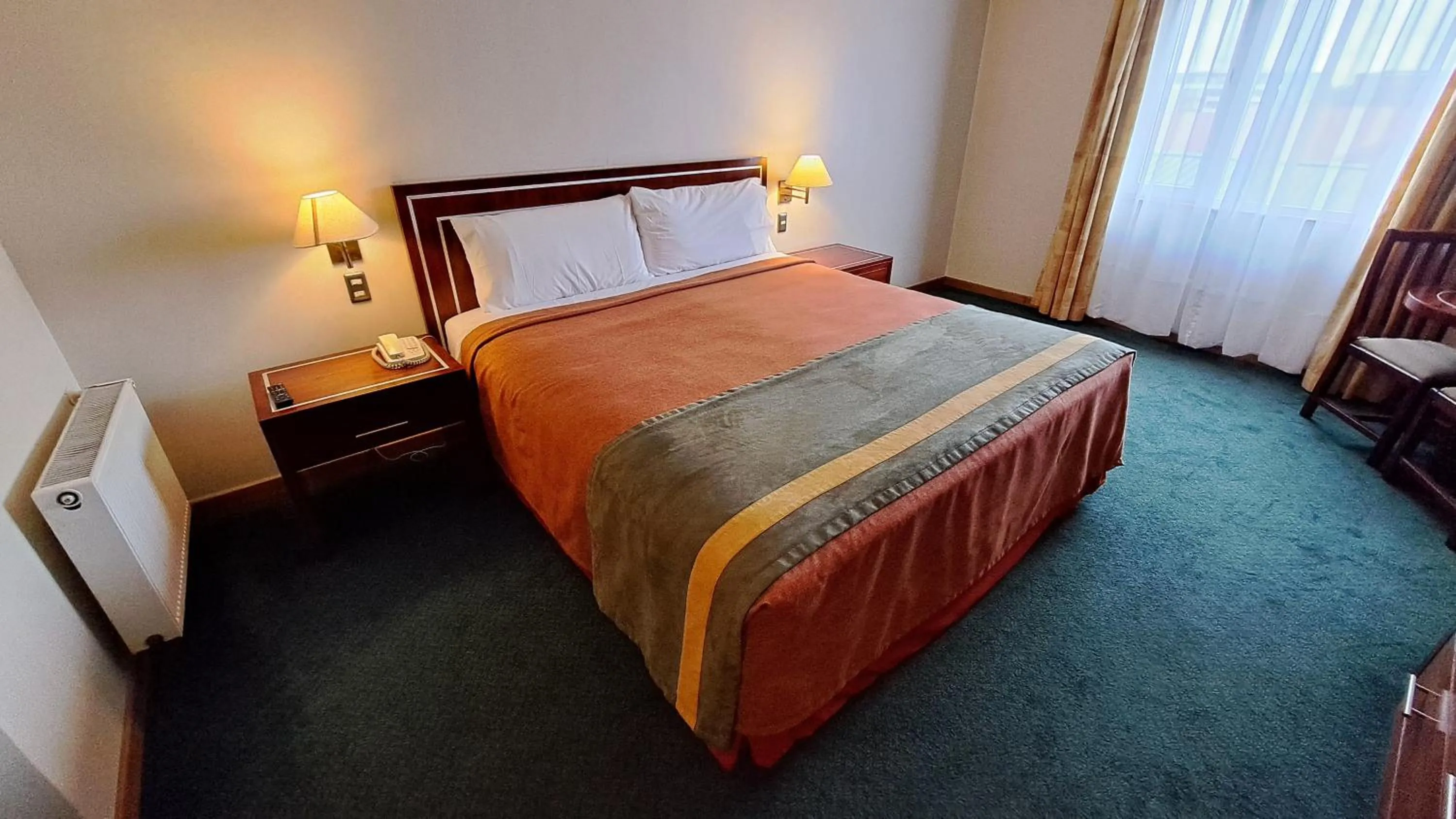 Bedroom, Bed in Hotel Diego de Almagro Puerto Montt