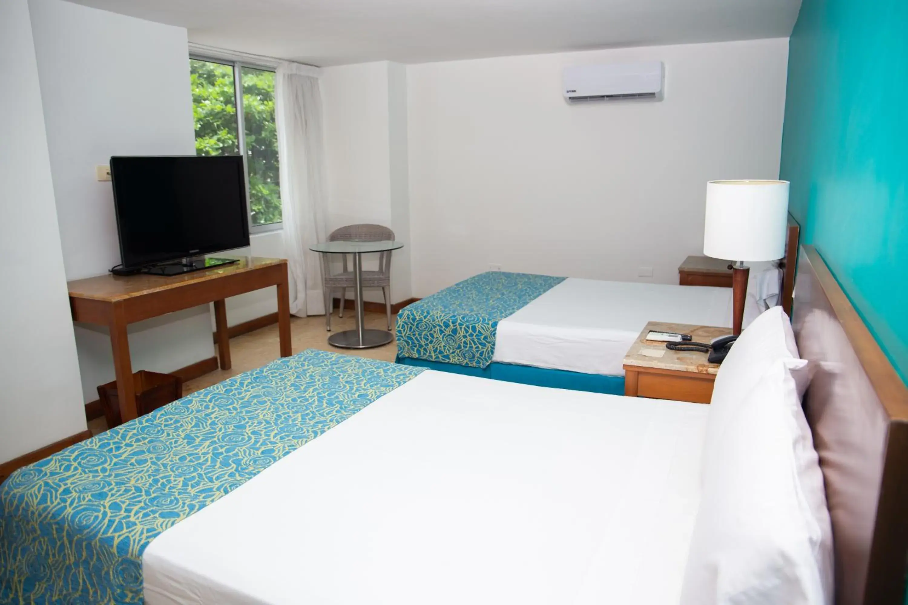 Standard Twin Room in Hotel Oceania Cartagena Standard Twin Room in Hotel Oceania Cartagena