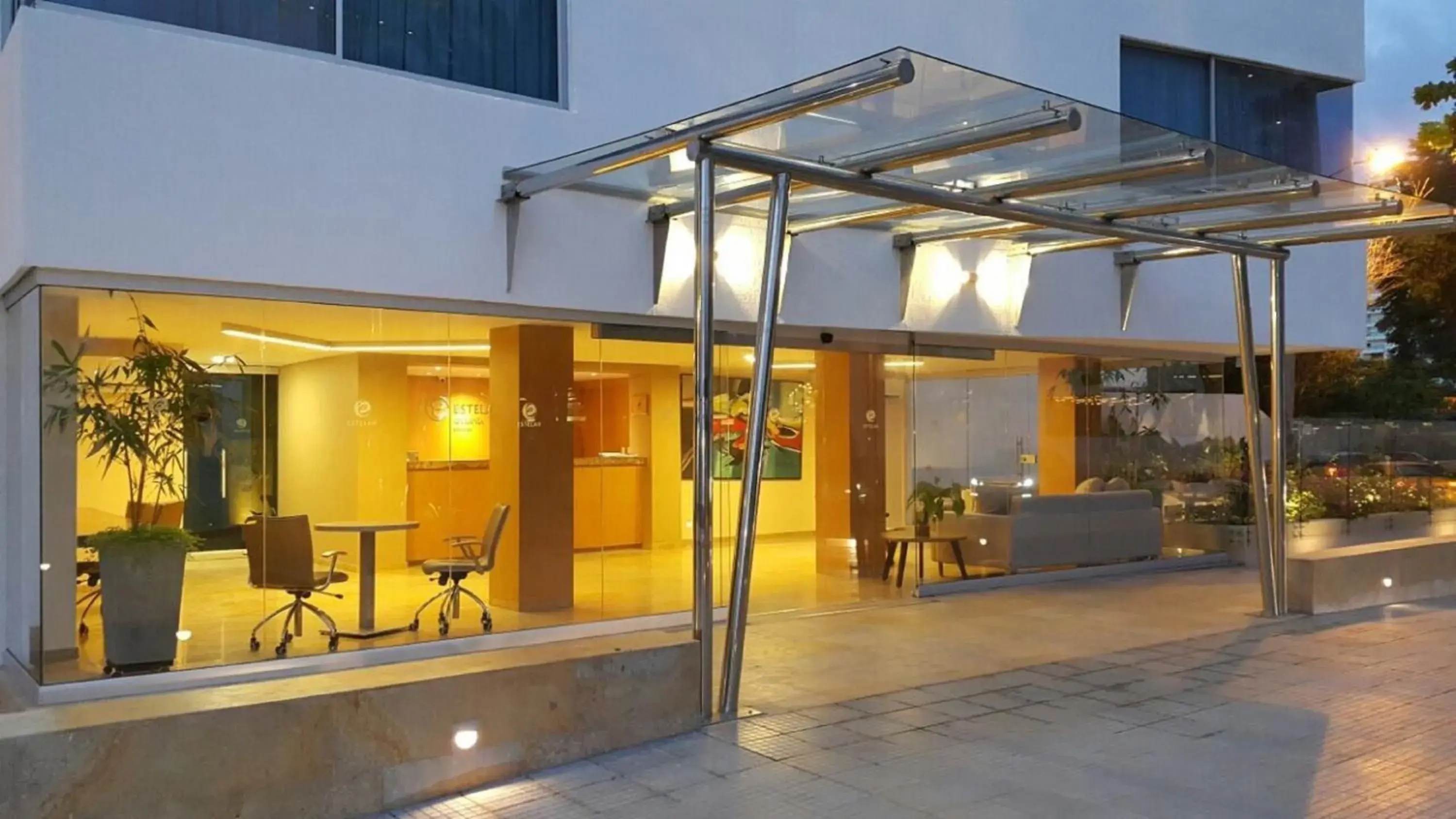 Facade/entrance in Hotel Oceania Cartagena Facade/entrance in Hotel Oceania Cartagena