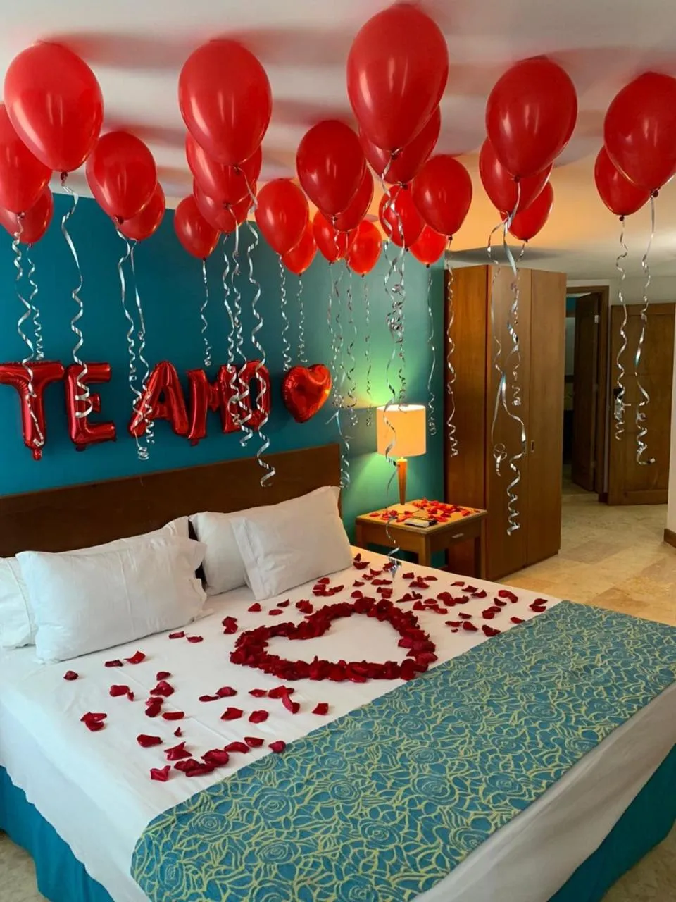 Bed in Hotel Oceania Cartagena