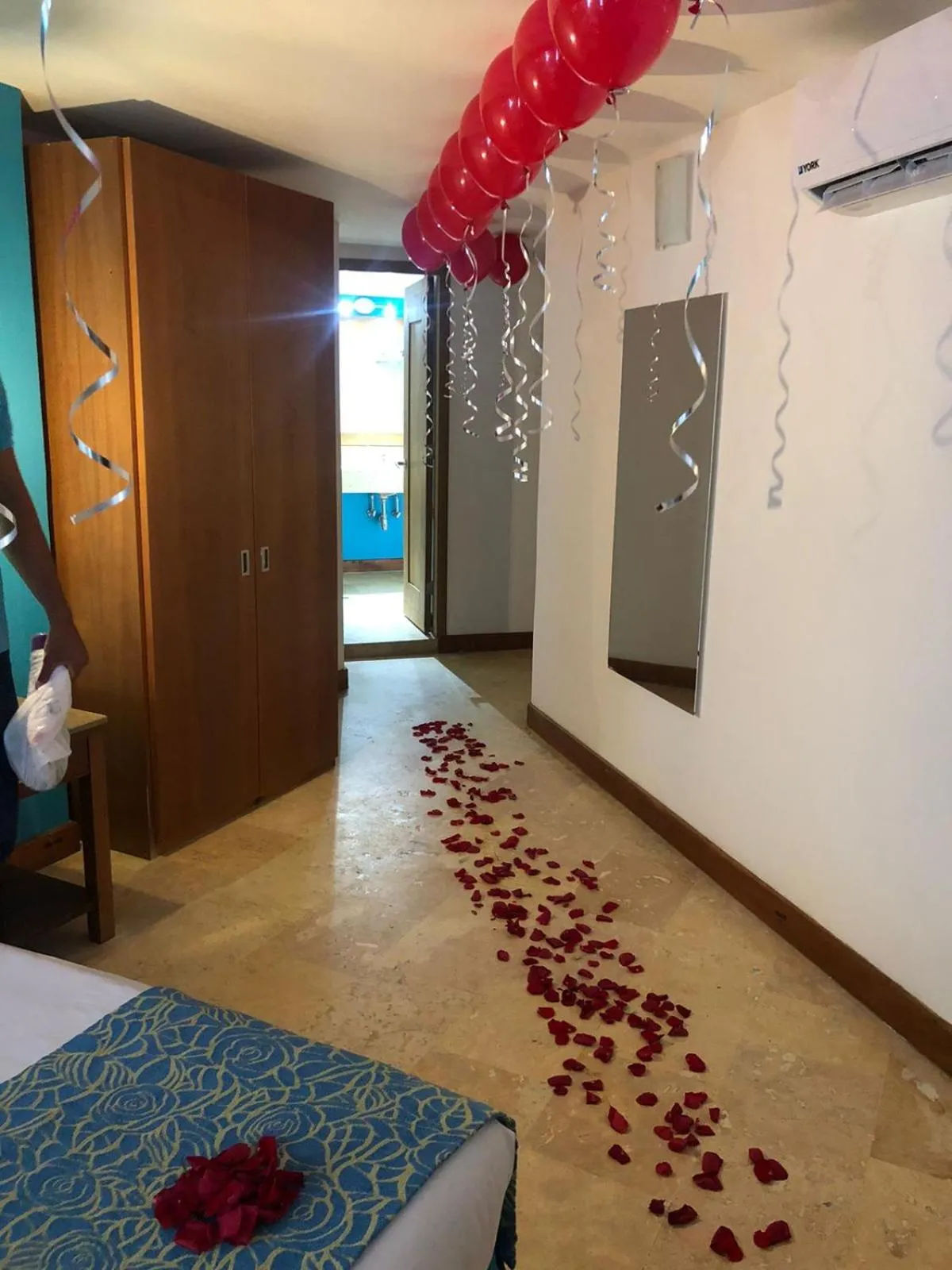 wardrobe in Hotel Oceania Cartagena