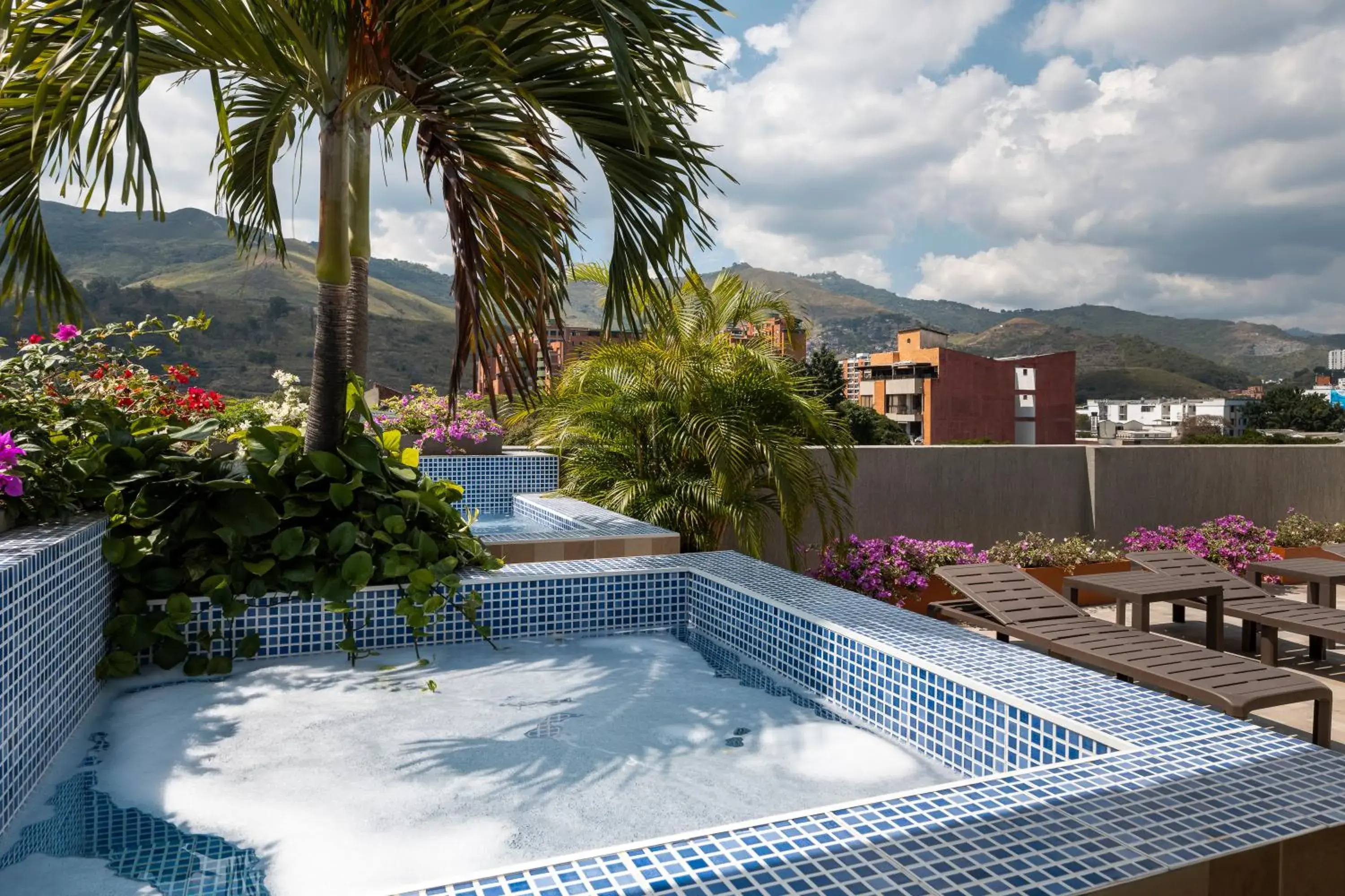 Mountain view in Hotel MS Chipichape Plus Mountain view in Hotel MS Chipichape Plus