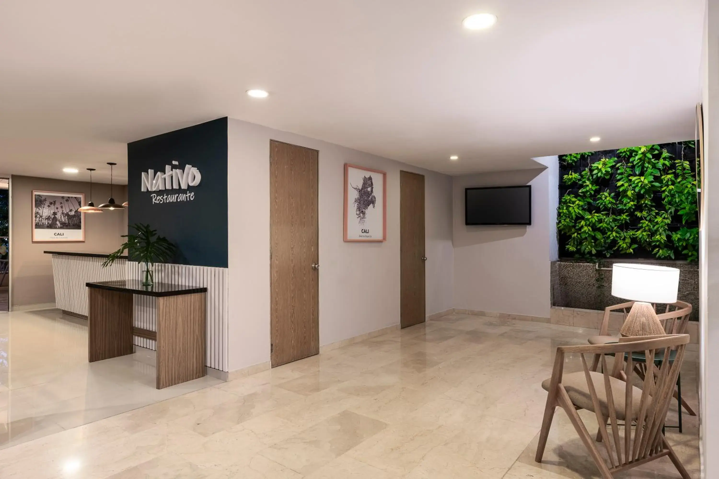 Restaurant/places to eat in Hotel MS Chipichape Plus Restaurant/places to eat in Hotel MS Chipichape Plus