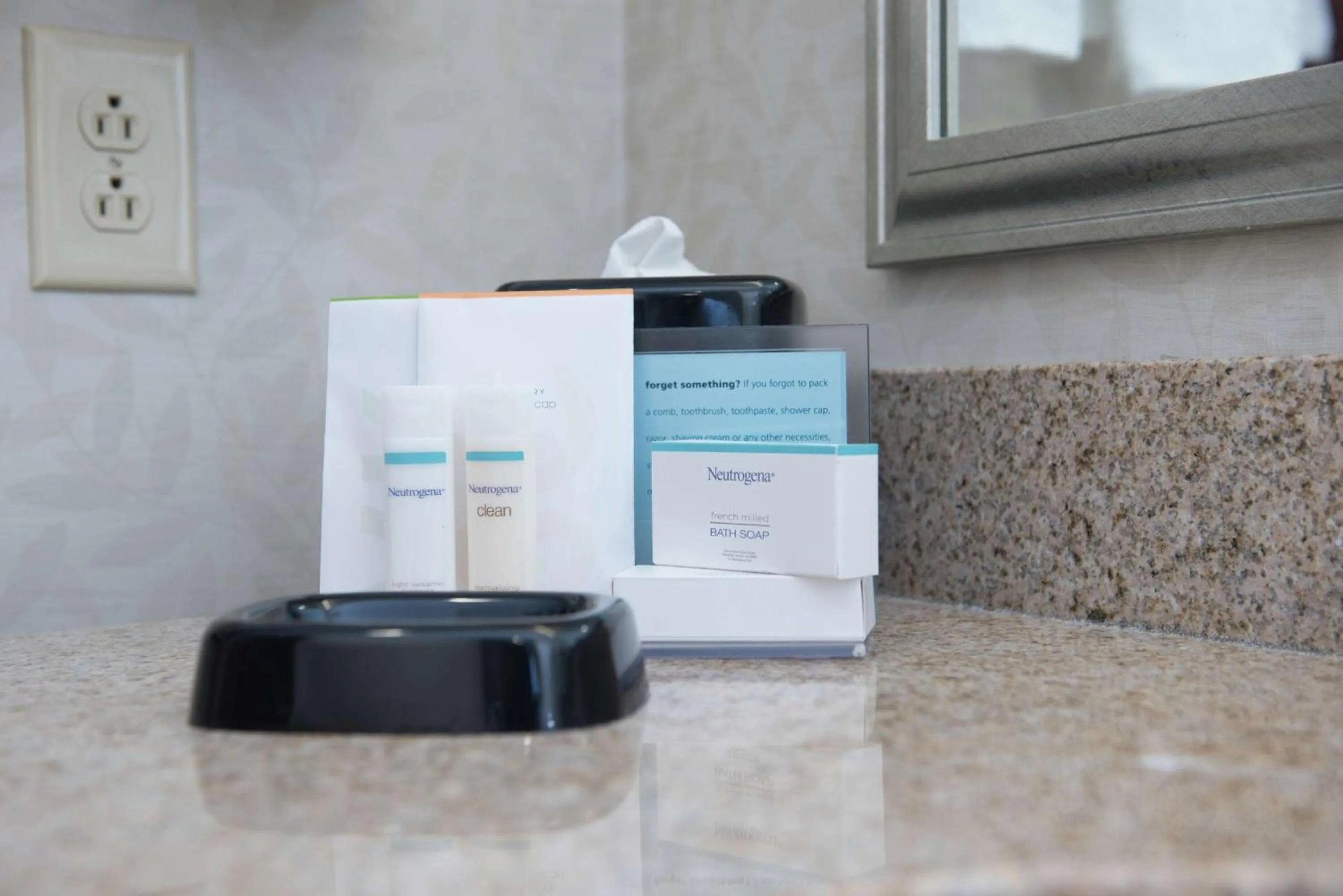 Bathroom in Hampton Inn Yazoo City