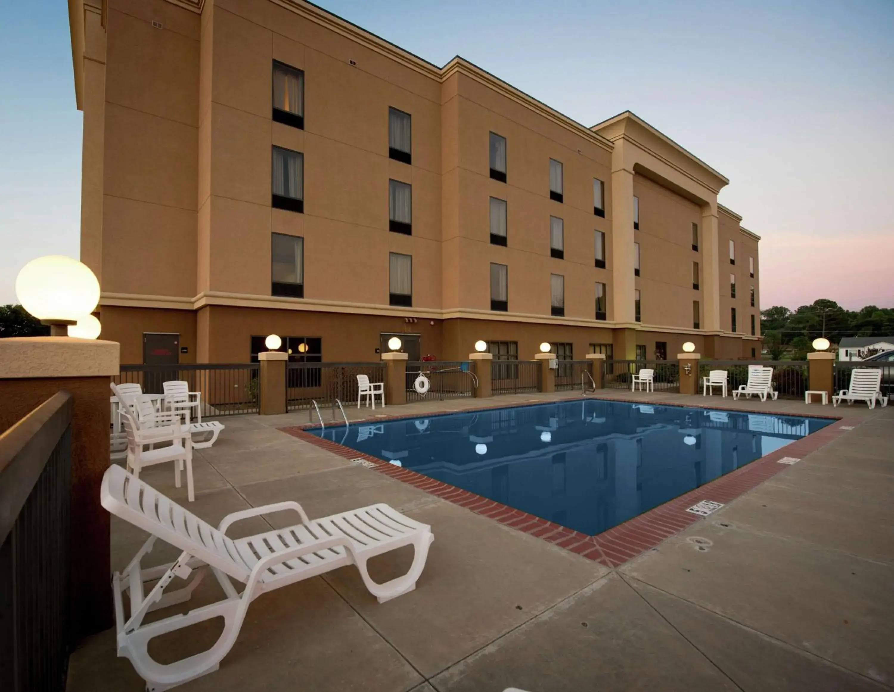 Pool view in Hampton Inn Yazoo City Pool view in Hampton Inn Yazoo City
