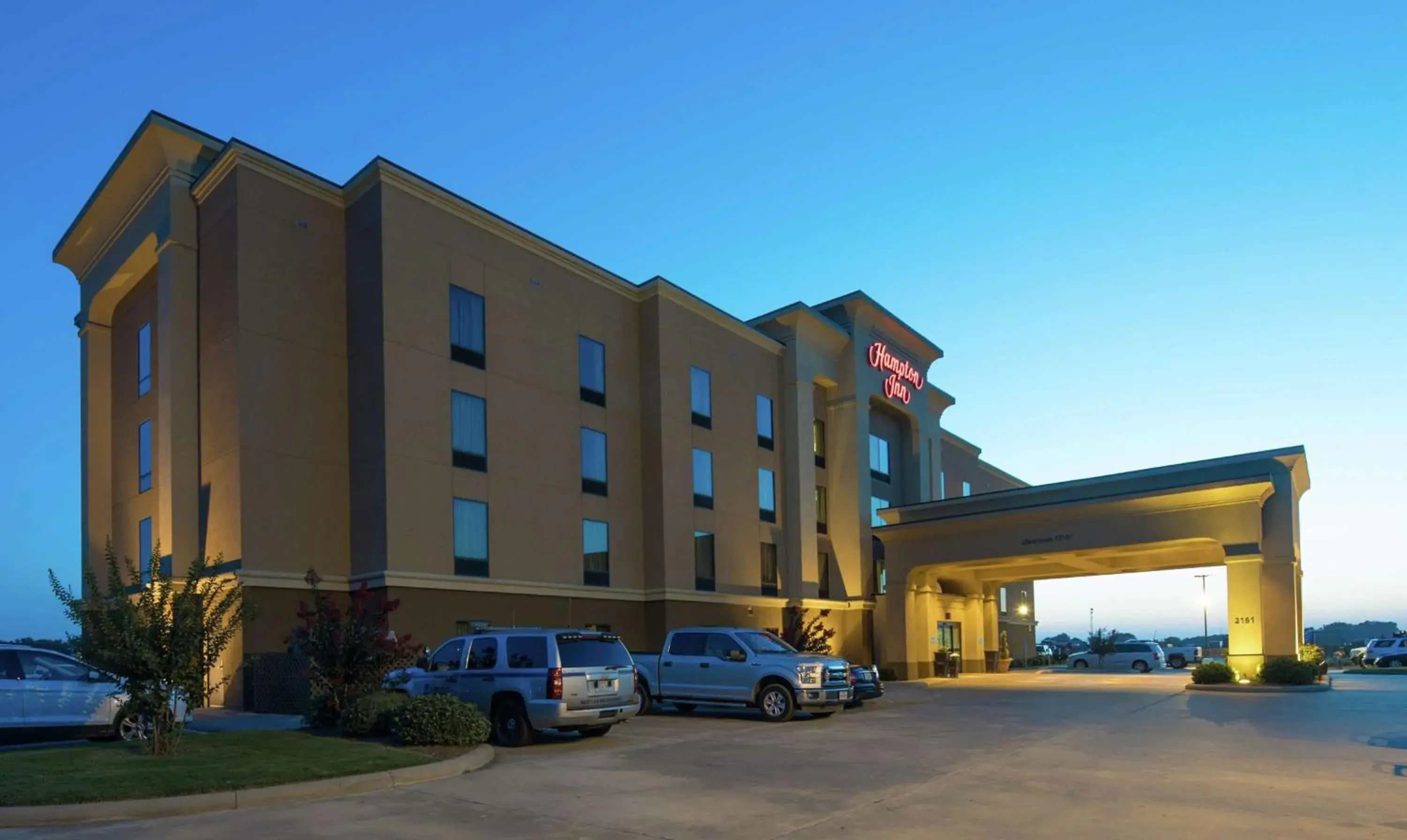 Property building in Hampton Inn Yazoo City Property building in Hampton Inn Yazoo City