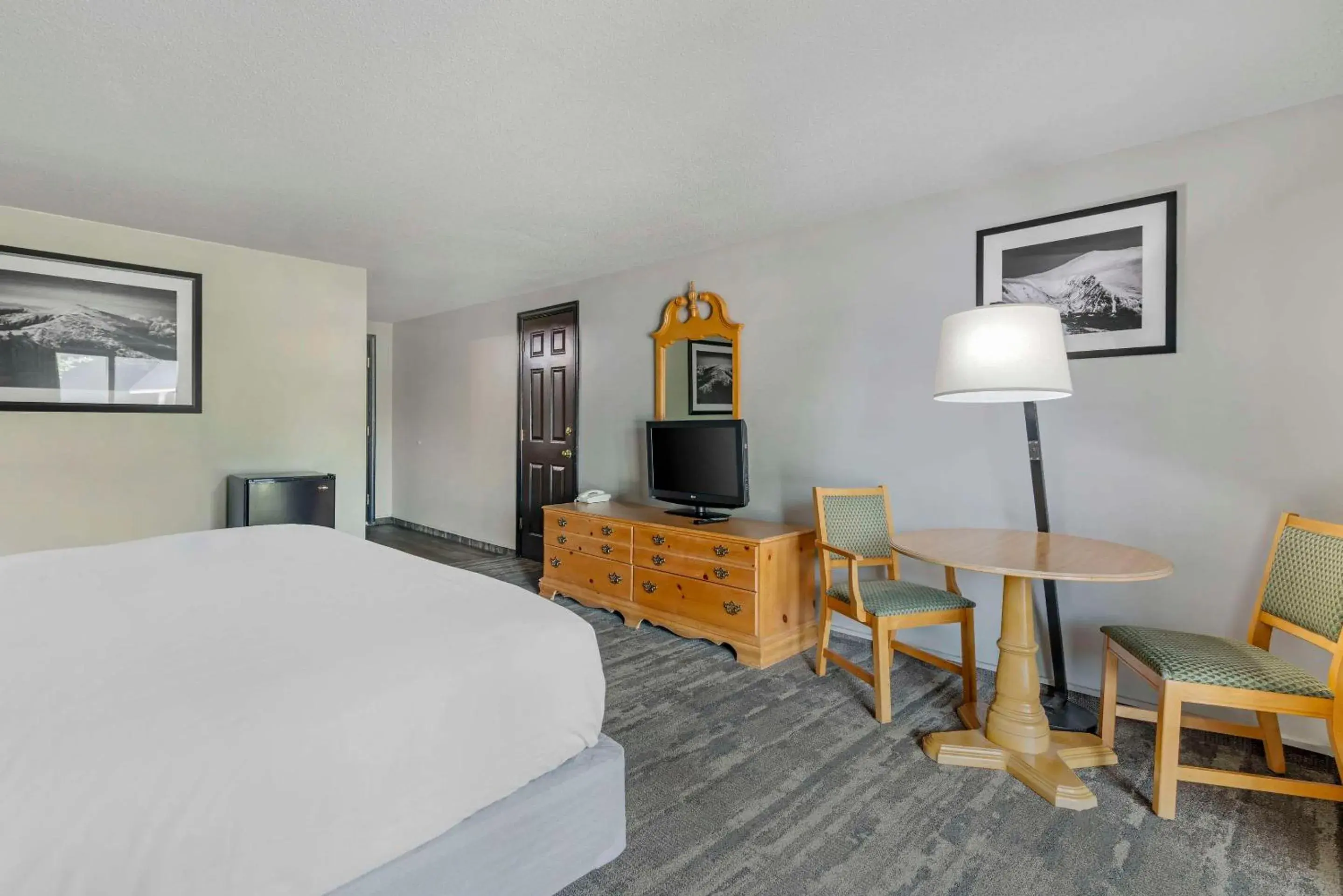 Bedroom in Green Granite Inn, Ascend Hotel Collection Bedroom in Green Granite Inn, Ascend Hotel Collection