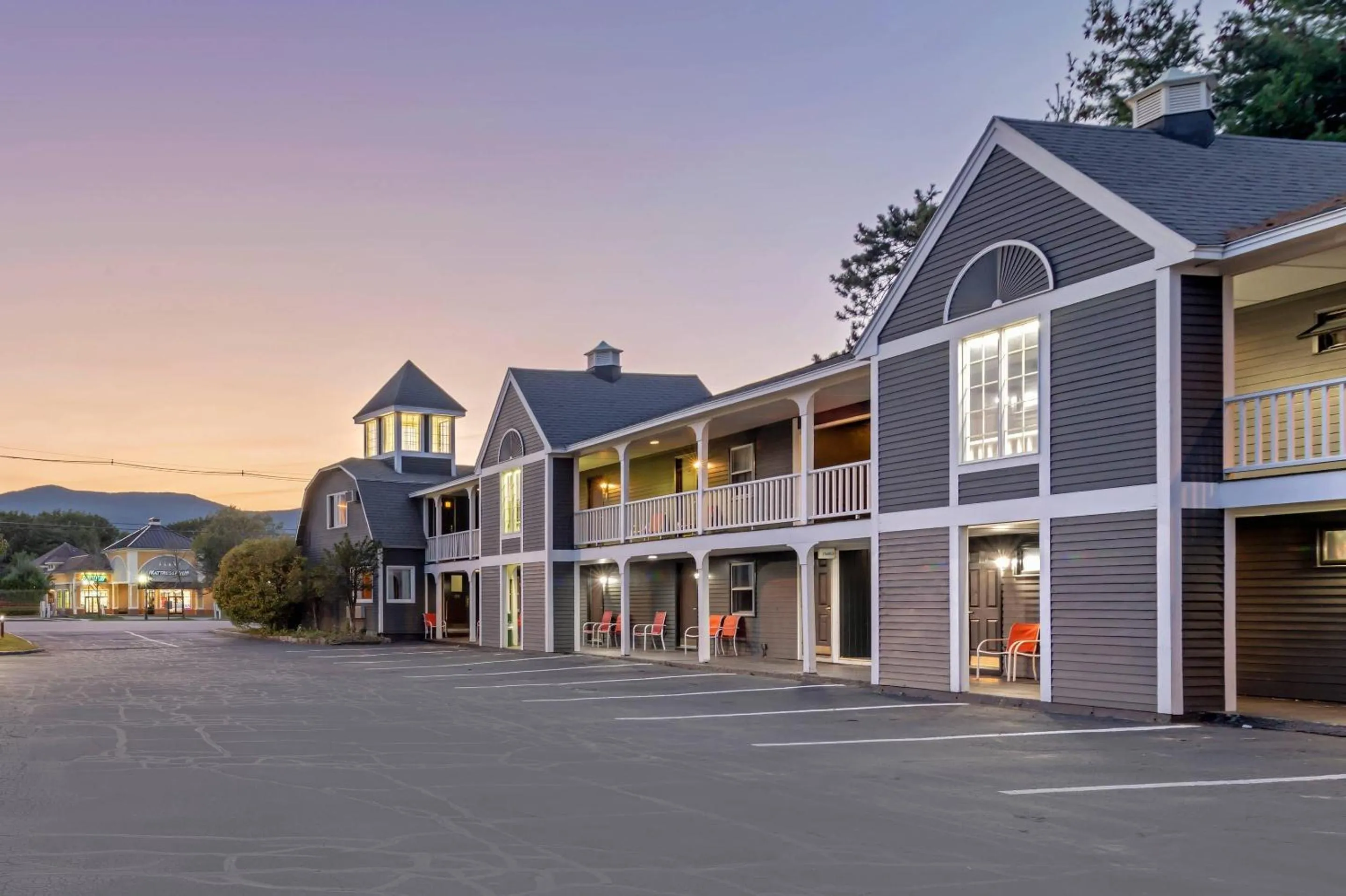 Property building in Green Granite Inn, an Ascend Collection Hotel