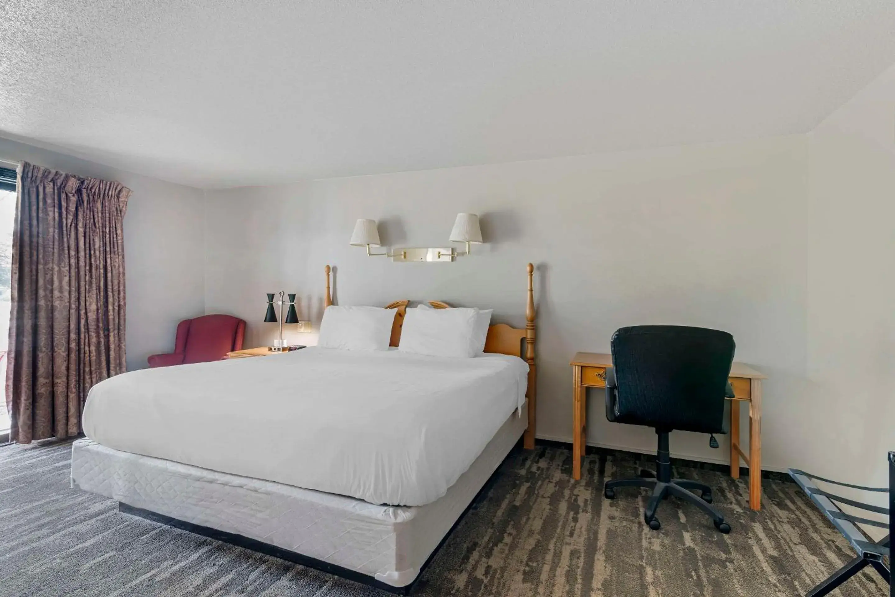 Bedroom in Green Granite Inn, Ascend Hotel Collection Bedroom in Green Granite Inn, Ascend Hotel Collection