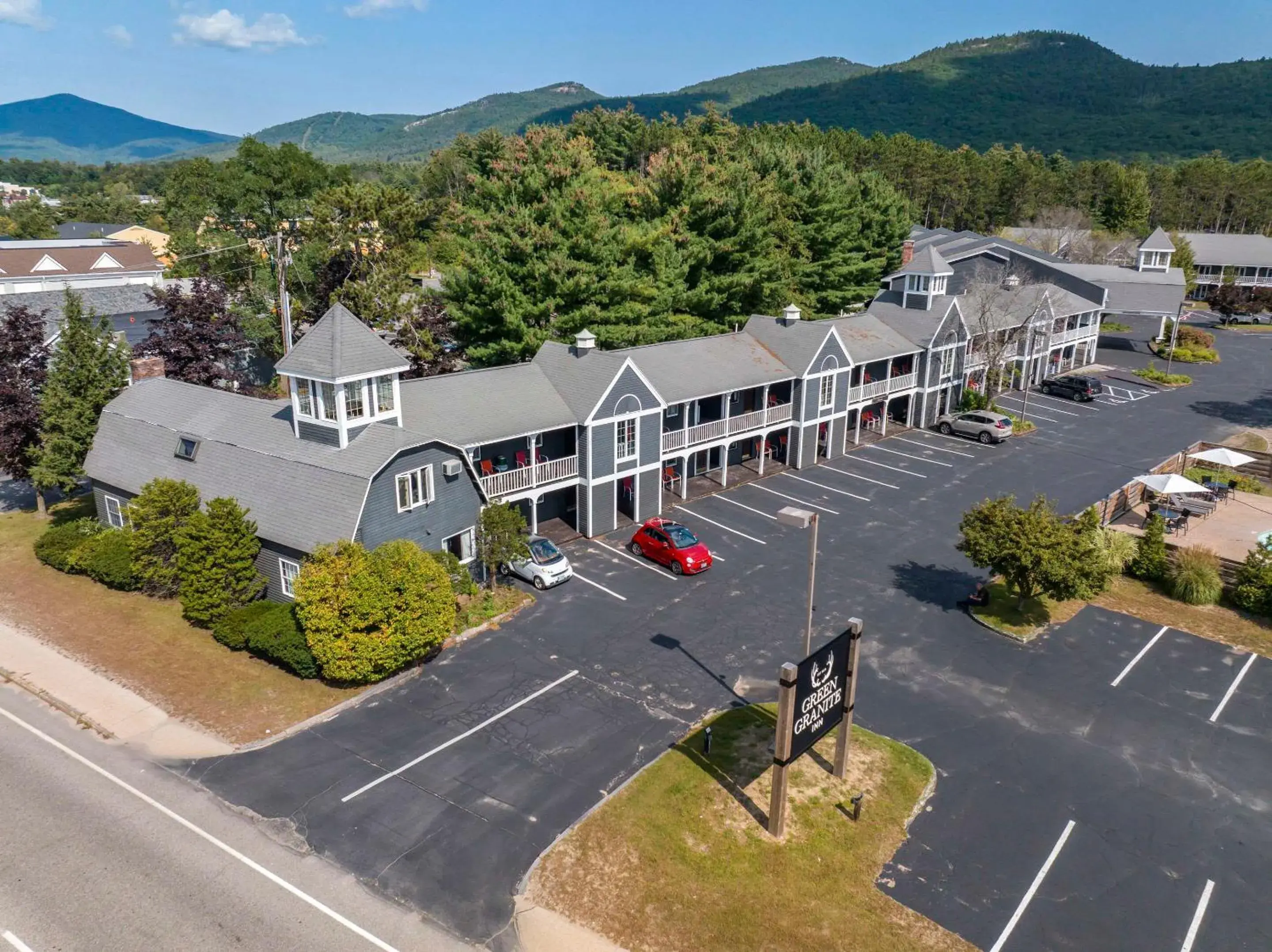 Property building in Green Granite Inn, Ascend Hotel Collection Property building in Green Granite Inn, Ascend Hotel Collection