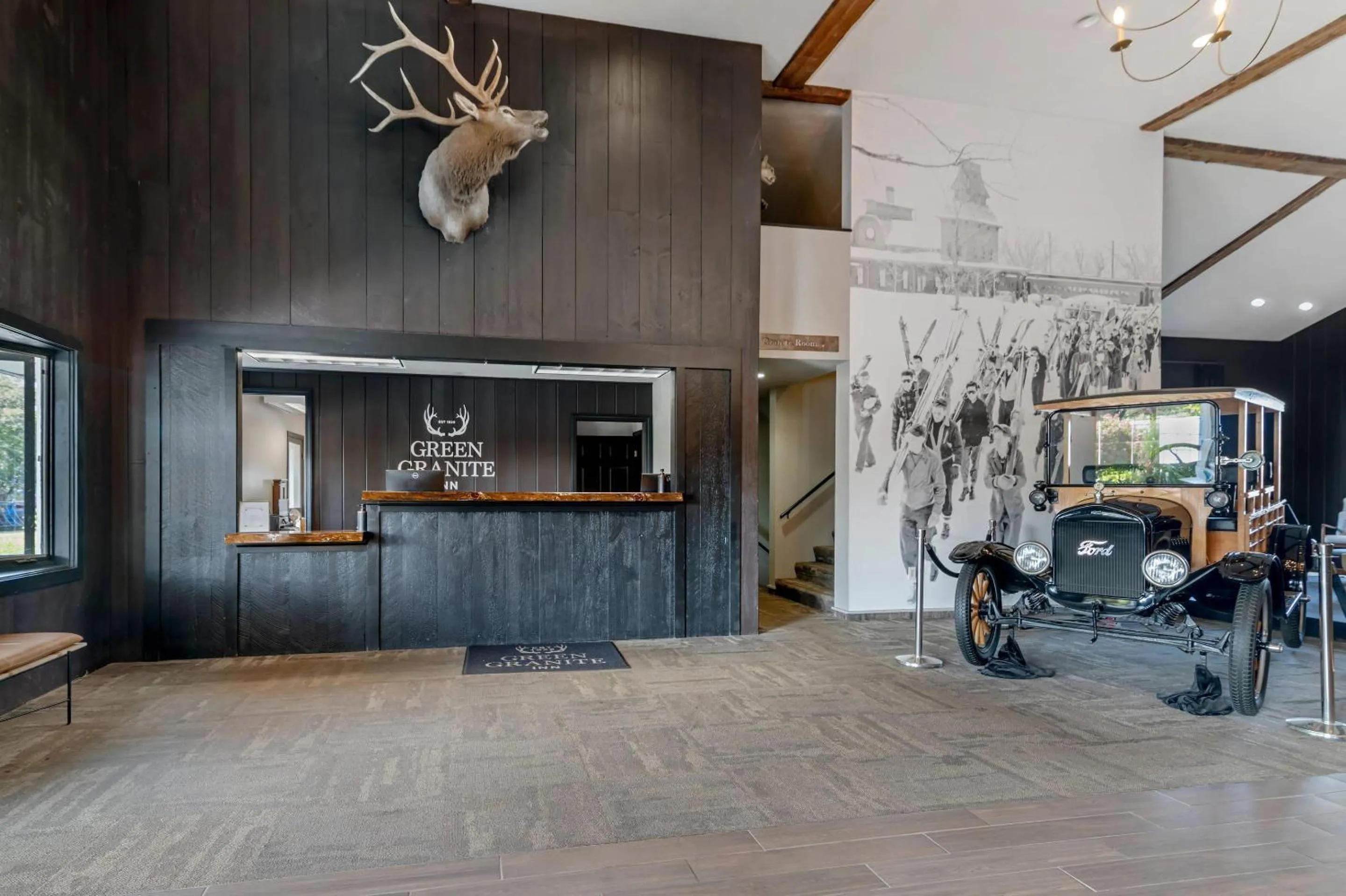 Lobby or reception in Green Granite Inn, an Ascend Collection Hotel