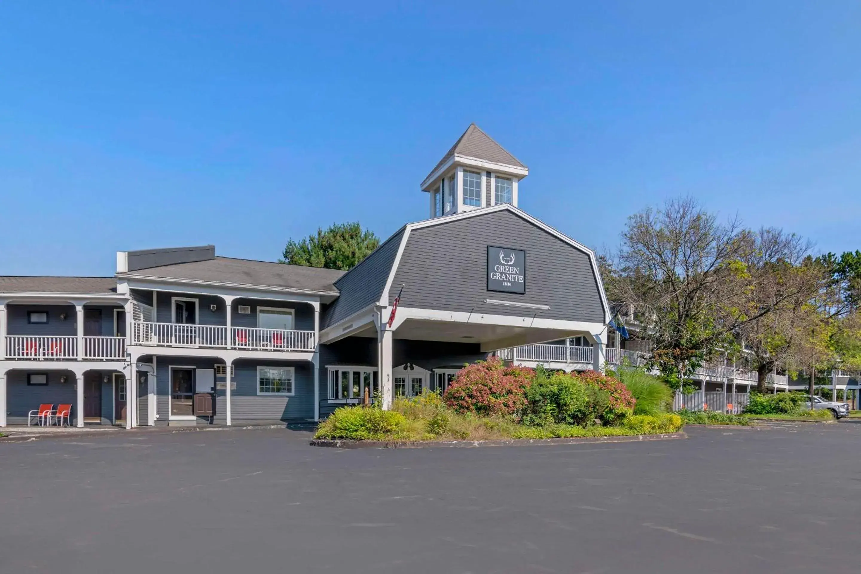 Property building in Green Granite Inn, Ascend Hotel Collection Property building in Green Granite Inn, Ascend Hotel Collection
