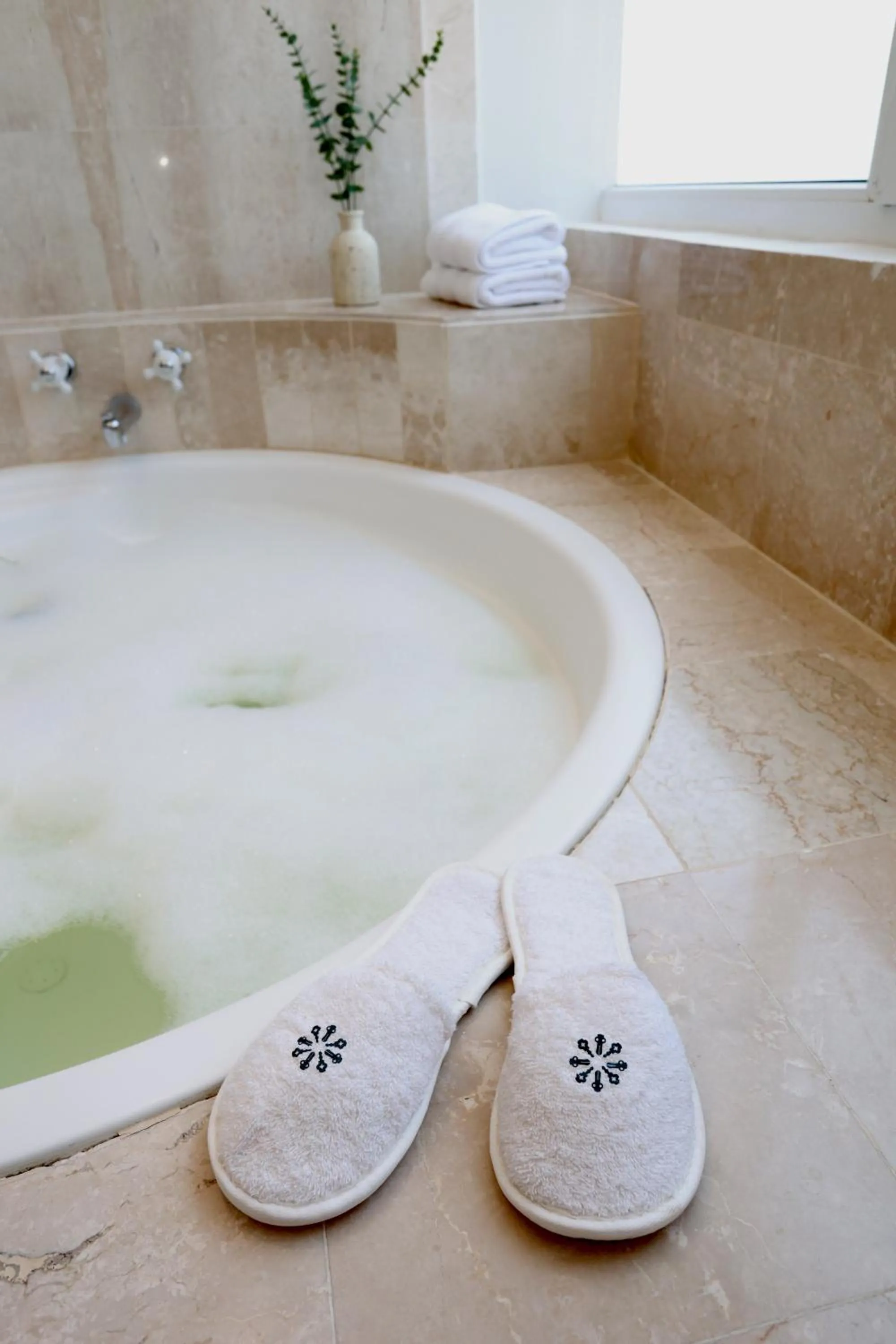 Bath in Hotel Almirante Cartagena Colombia