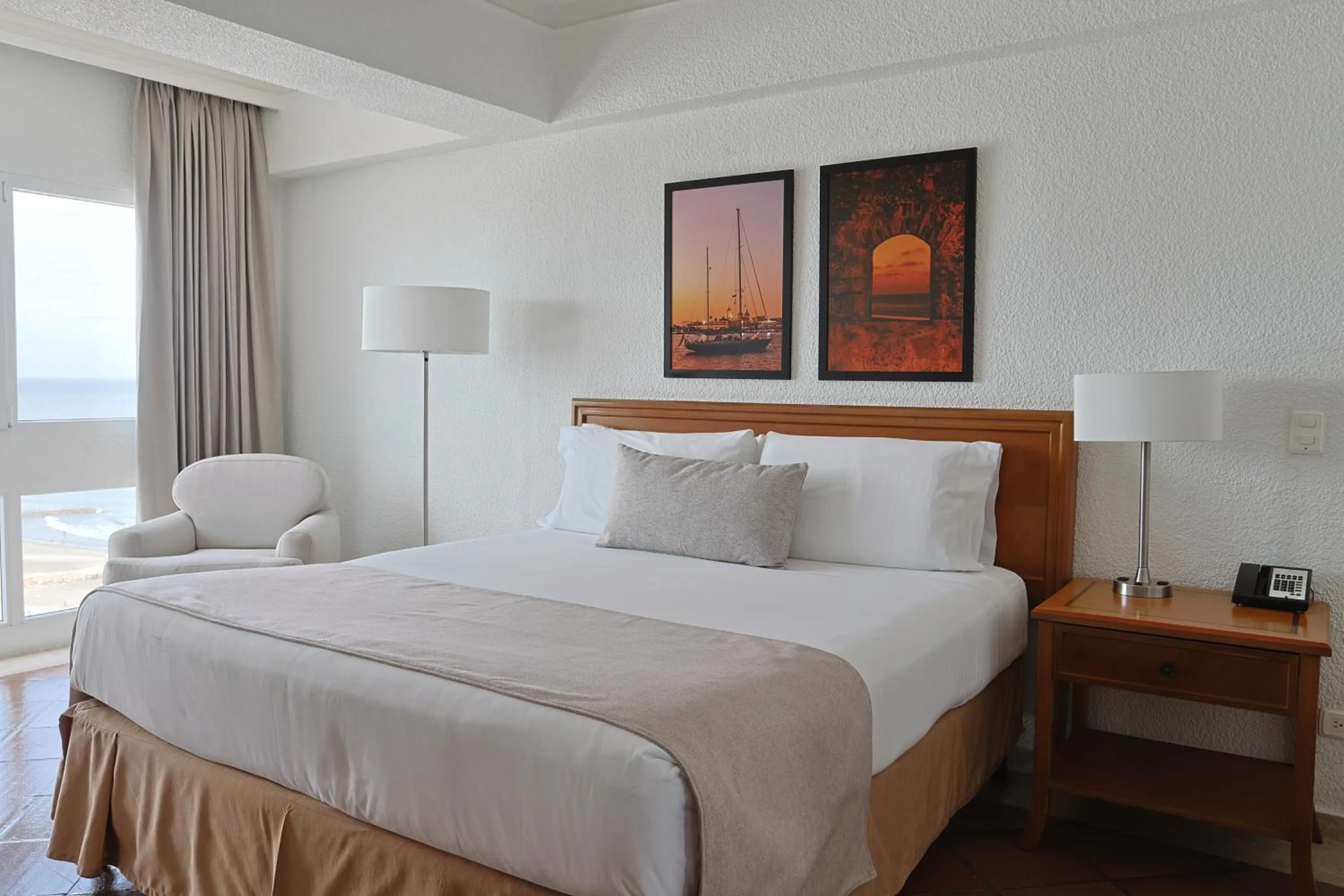 Bed in Hotel Almirante Cartagena Colombia