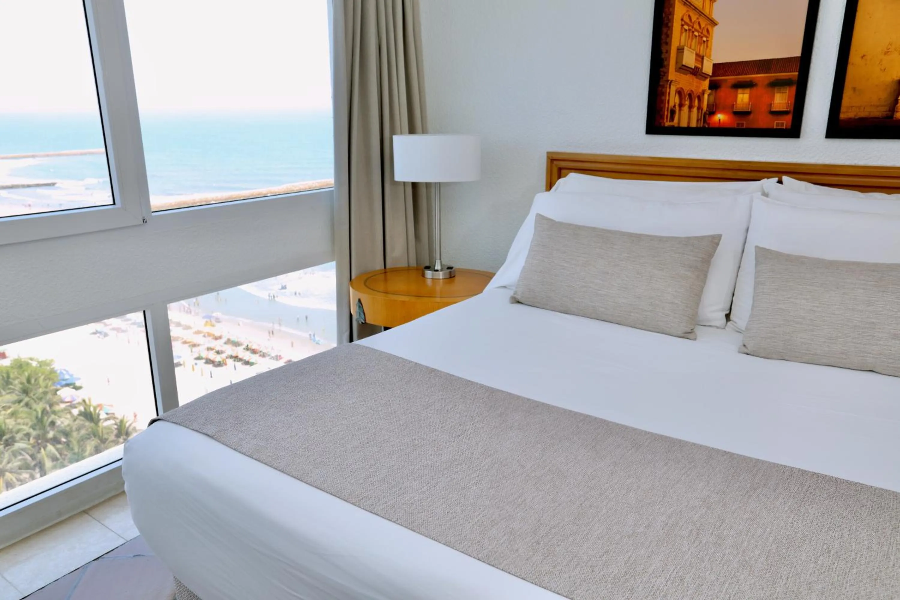 Bedroom, Bed in Hotel Almirante Cartagena Colombia