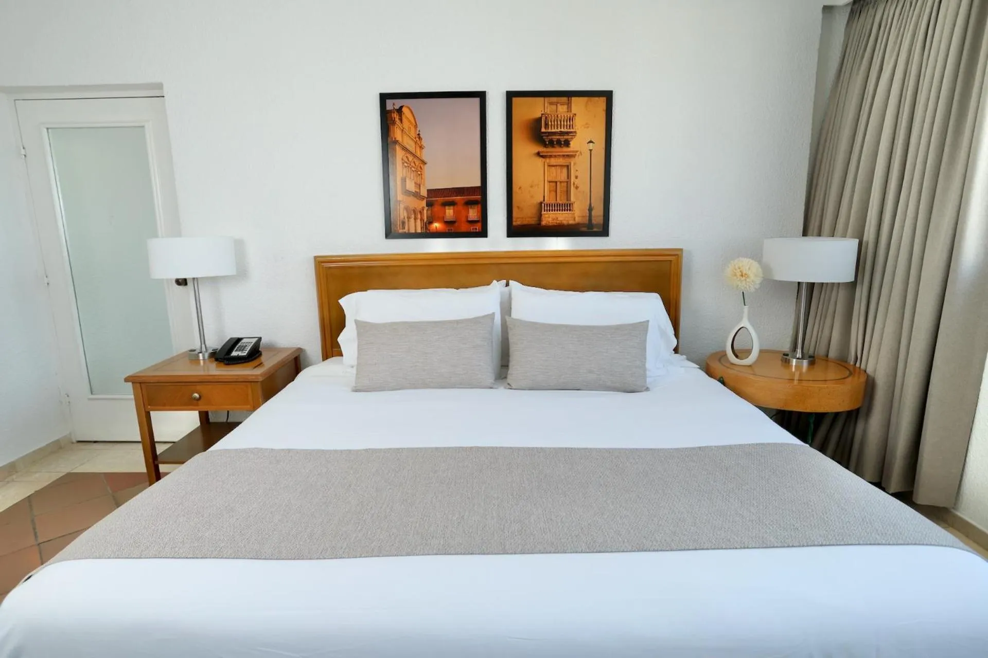 Bed in Hotel Almirante Cartagena Colombia