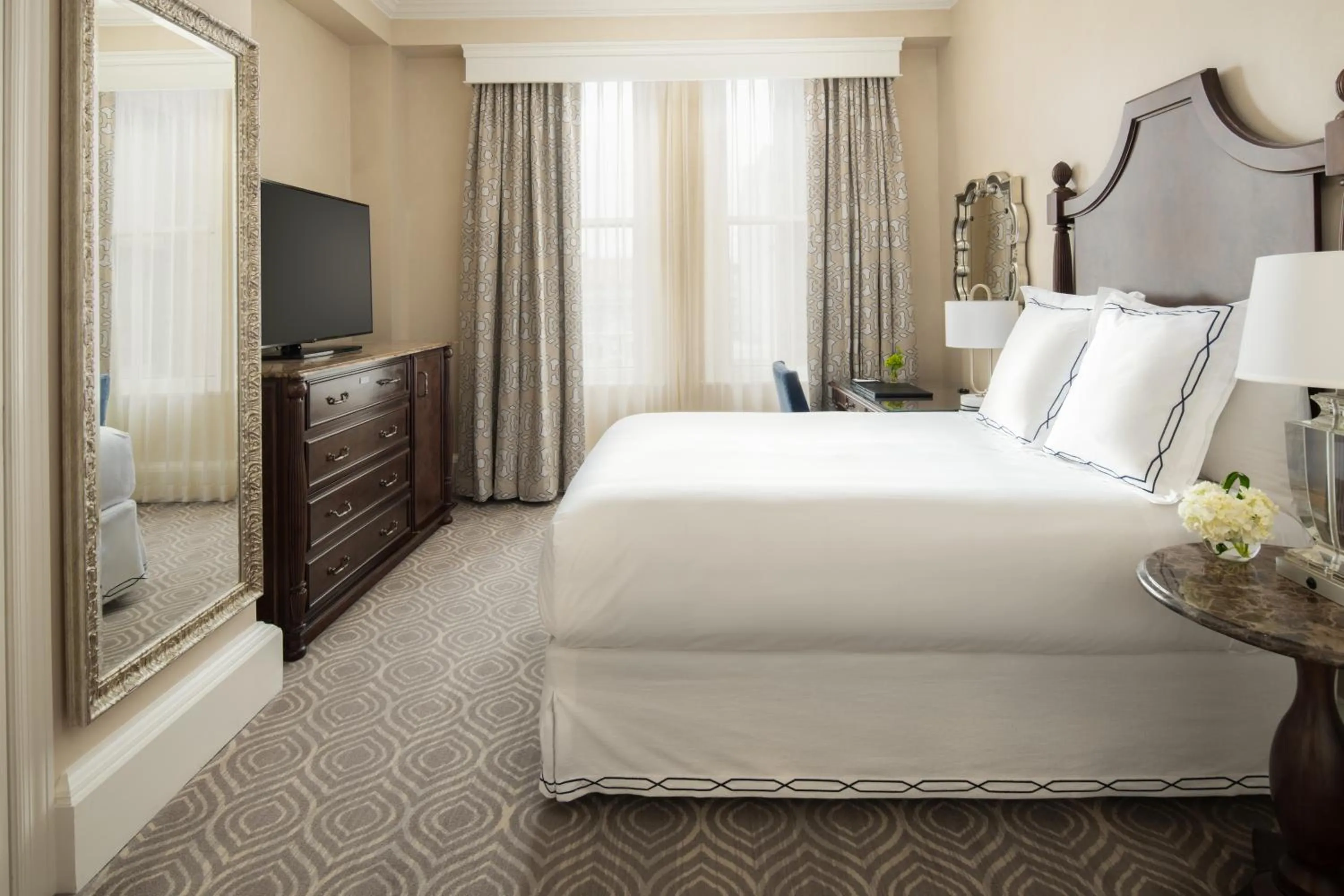 Bed in The Roosevelt Hotel New Orleans - Waldorf Astoria Hotels & Resorts