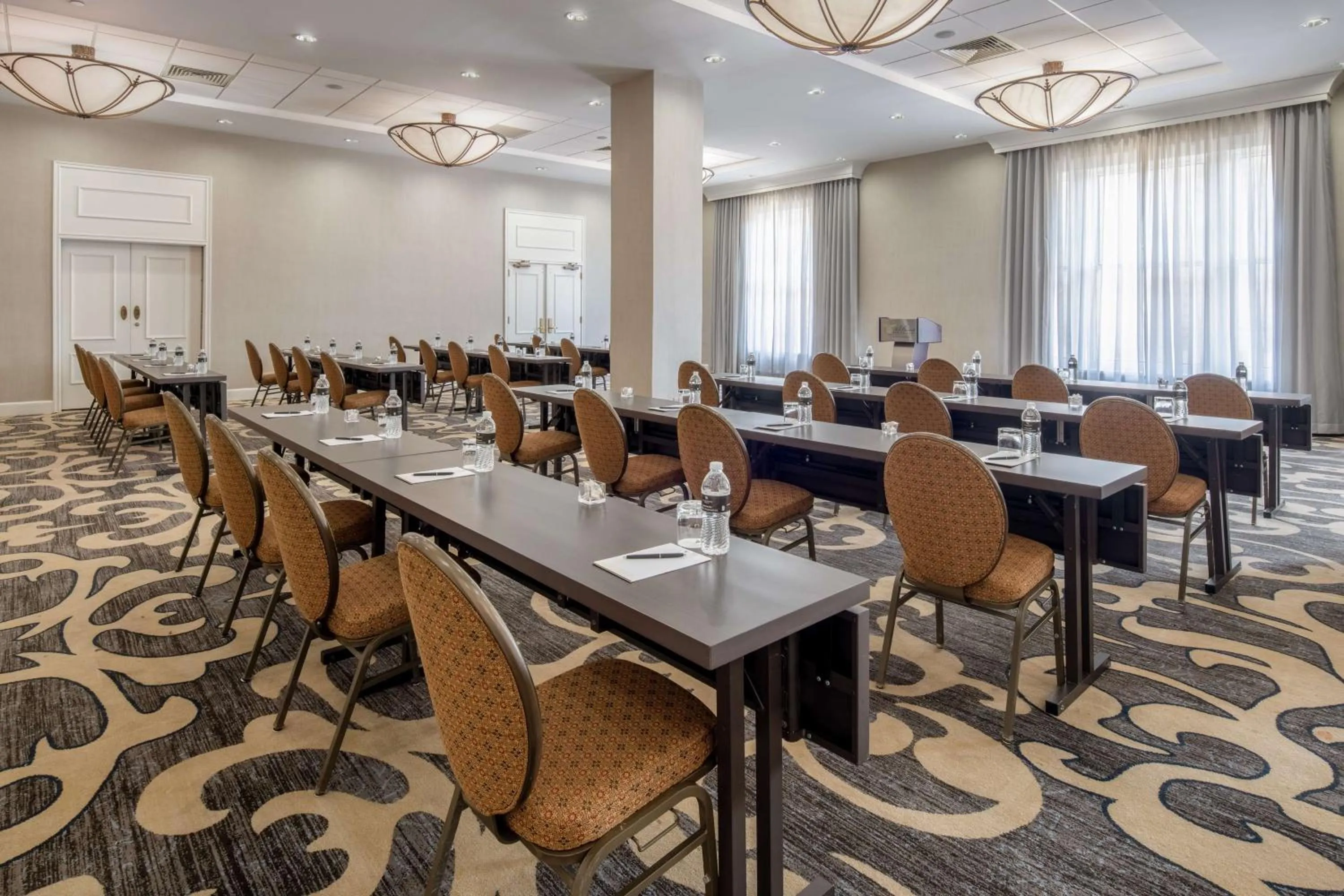 Meeting/conference room in The Roosevelt Hotel New Orleans - Waldorf Astoria Hotels & Resorts