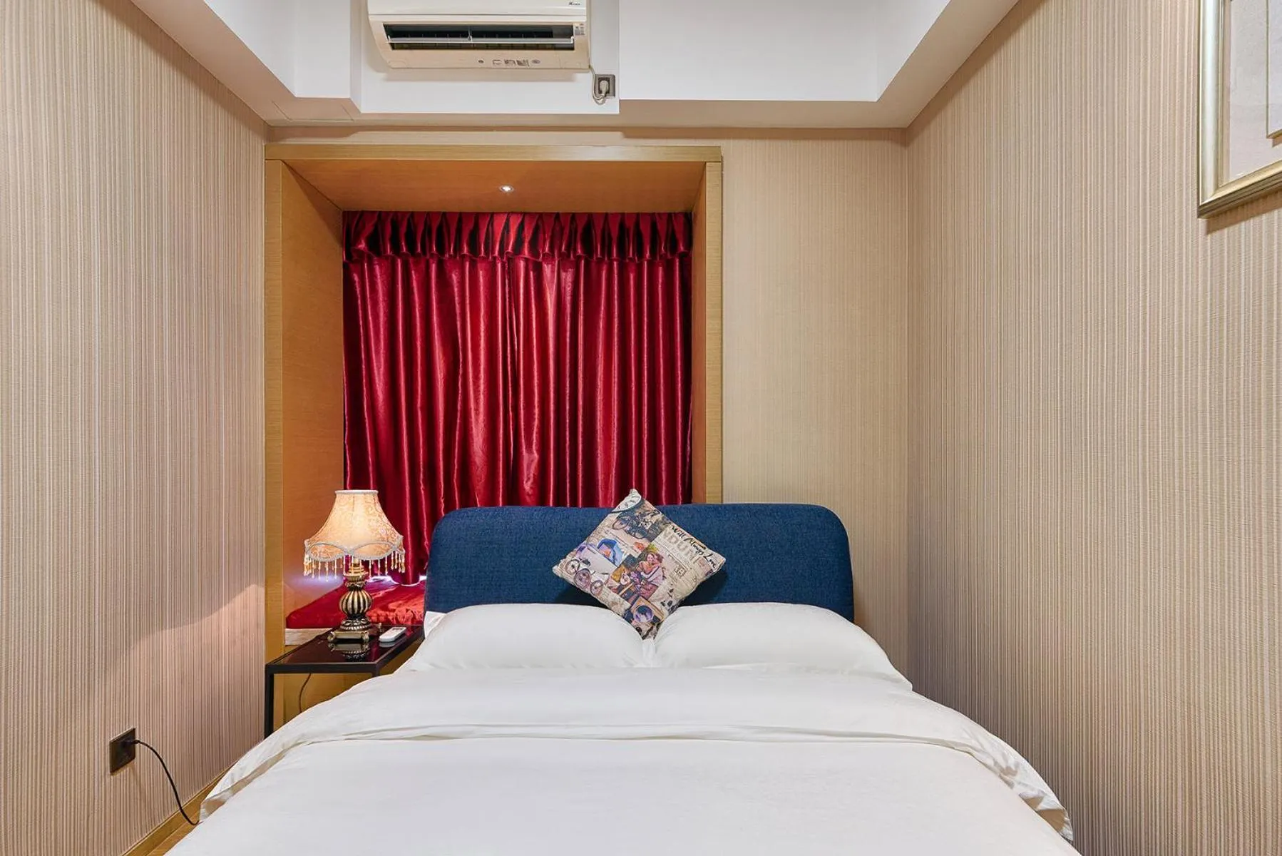 Bedroom, Bed in Heefun International Apartment - Free Shuttle to Canton Fair
