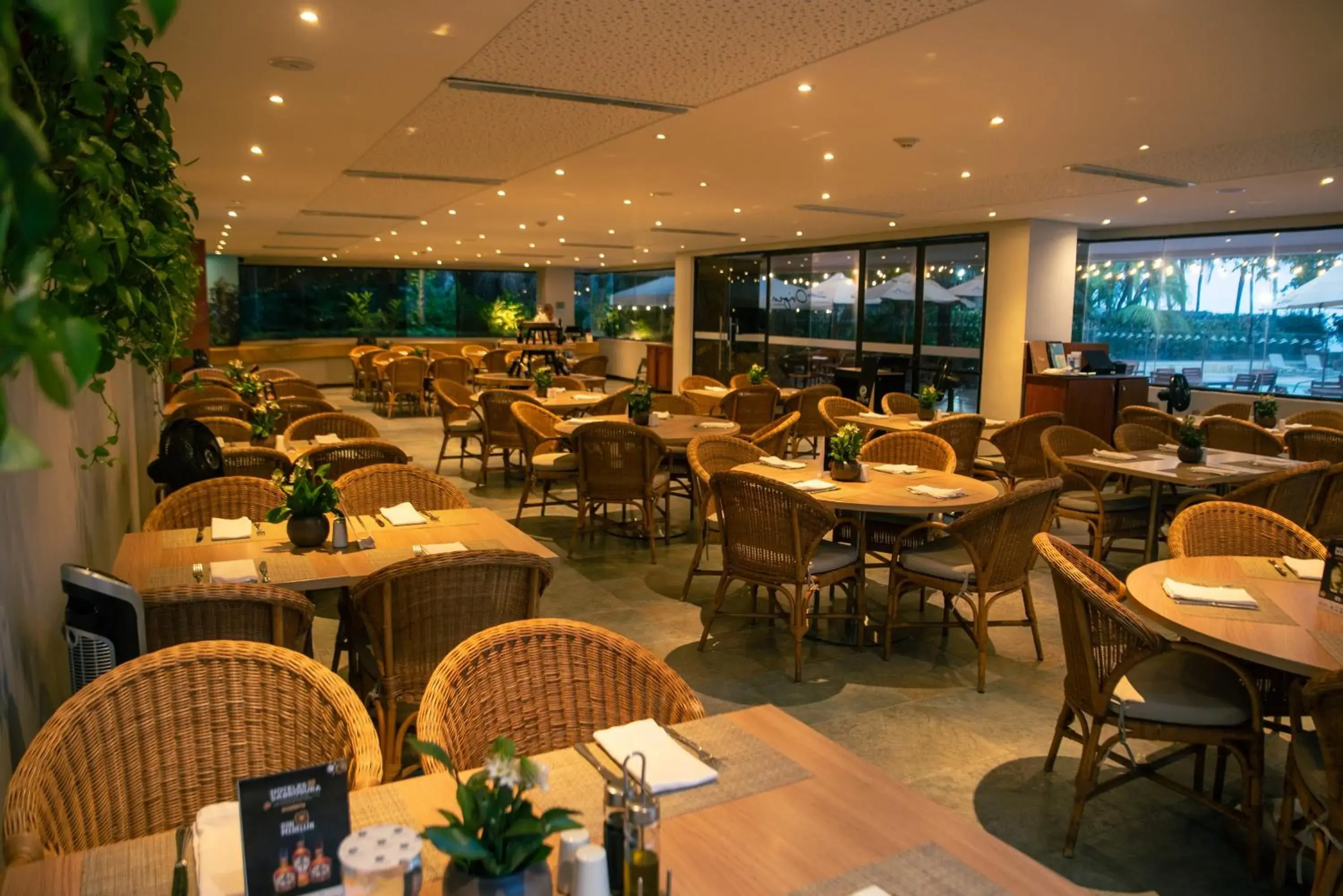 Restaurant/places to eat in Estelar Santamar Hotel & Centro De Convenciones Restaurant/places to eat in Estelar Santamar Hotel & Centro De Convenciones