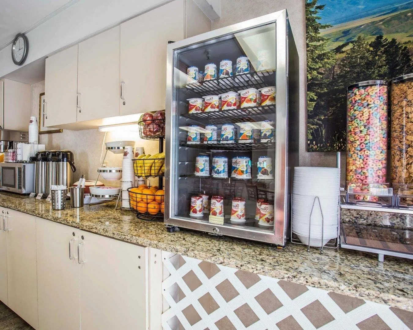 Breakfast in Econo Lodge Denver International Airport