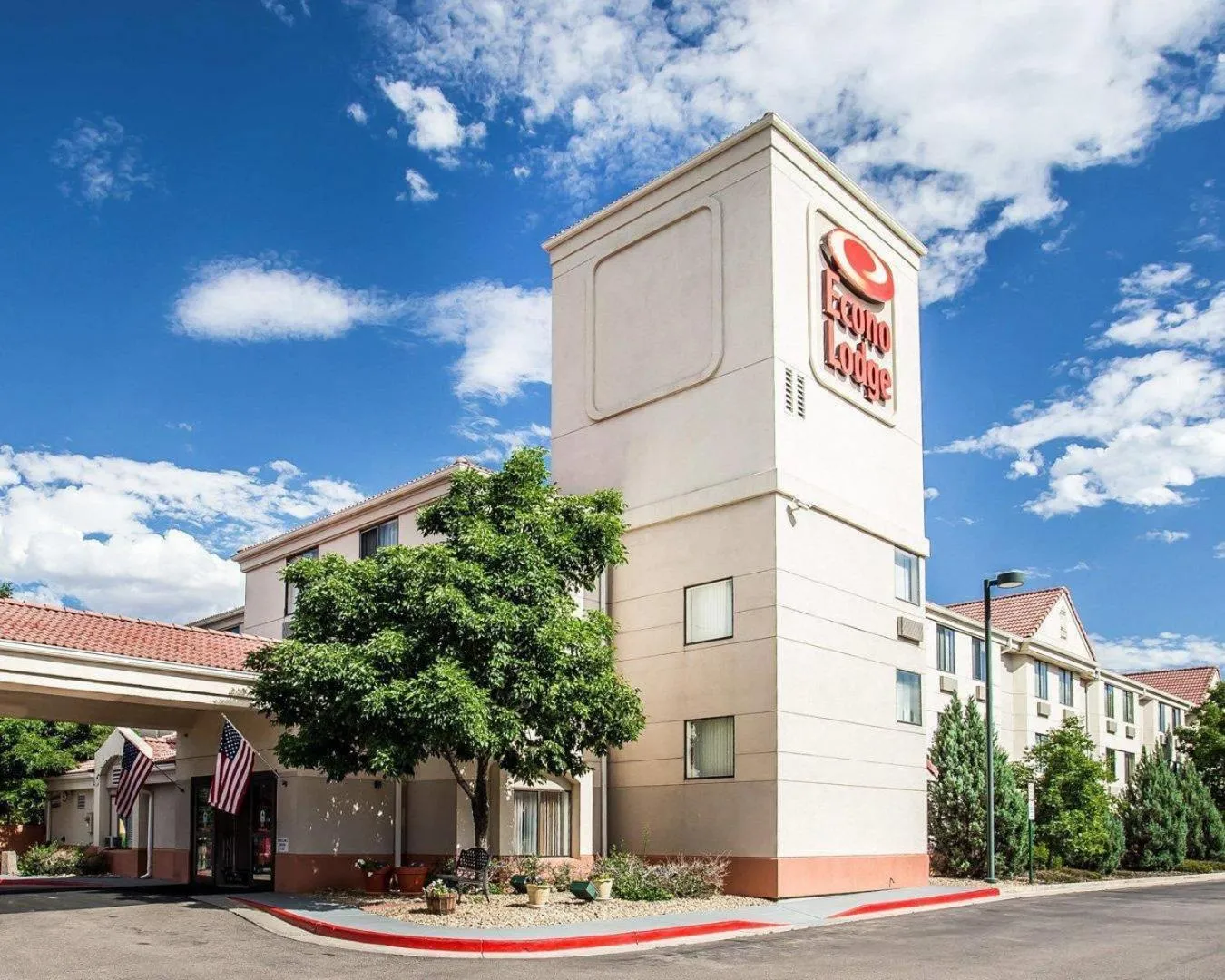 Property building in Econo Lodge Denver International Airport