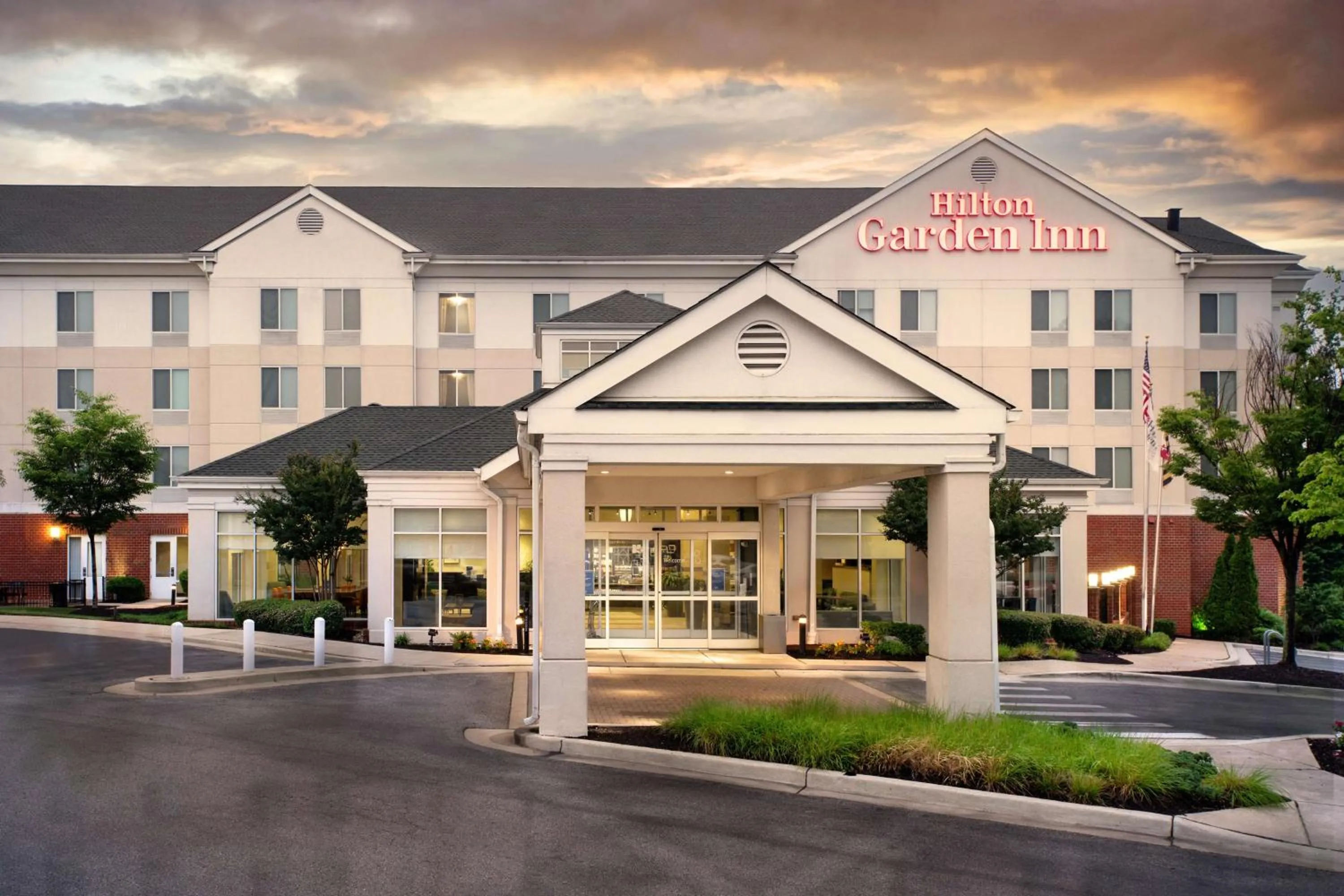Property building in Hilton Garden Inn Silver Spring White Oak