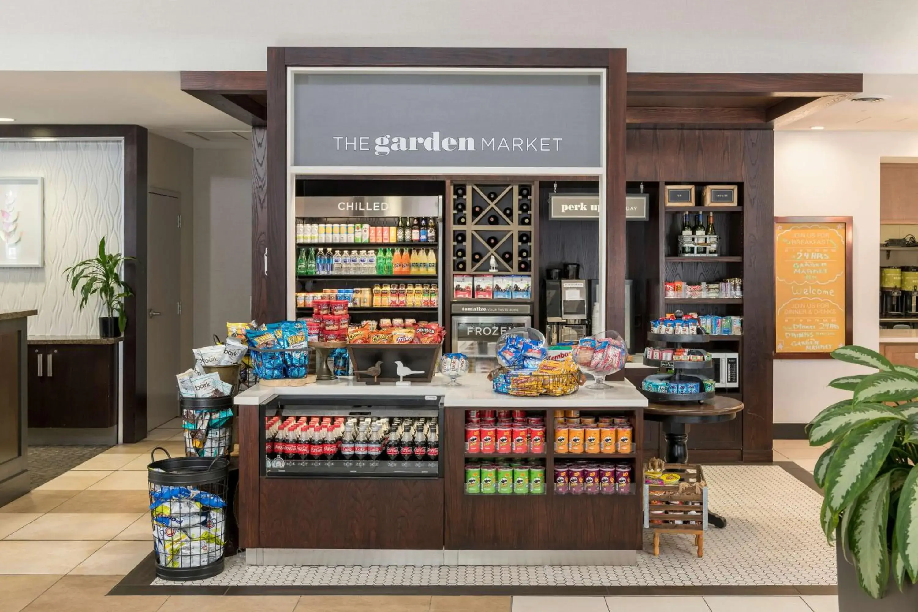 Restaurant/places to eat in Hilton Garden Inn Silver Spring White Oak Restaurant/places to eat in Hilton Garden Inn Silver Spring White Oak