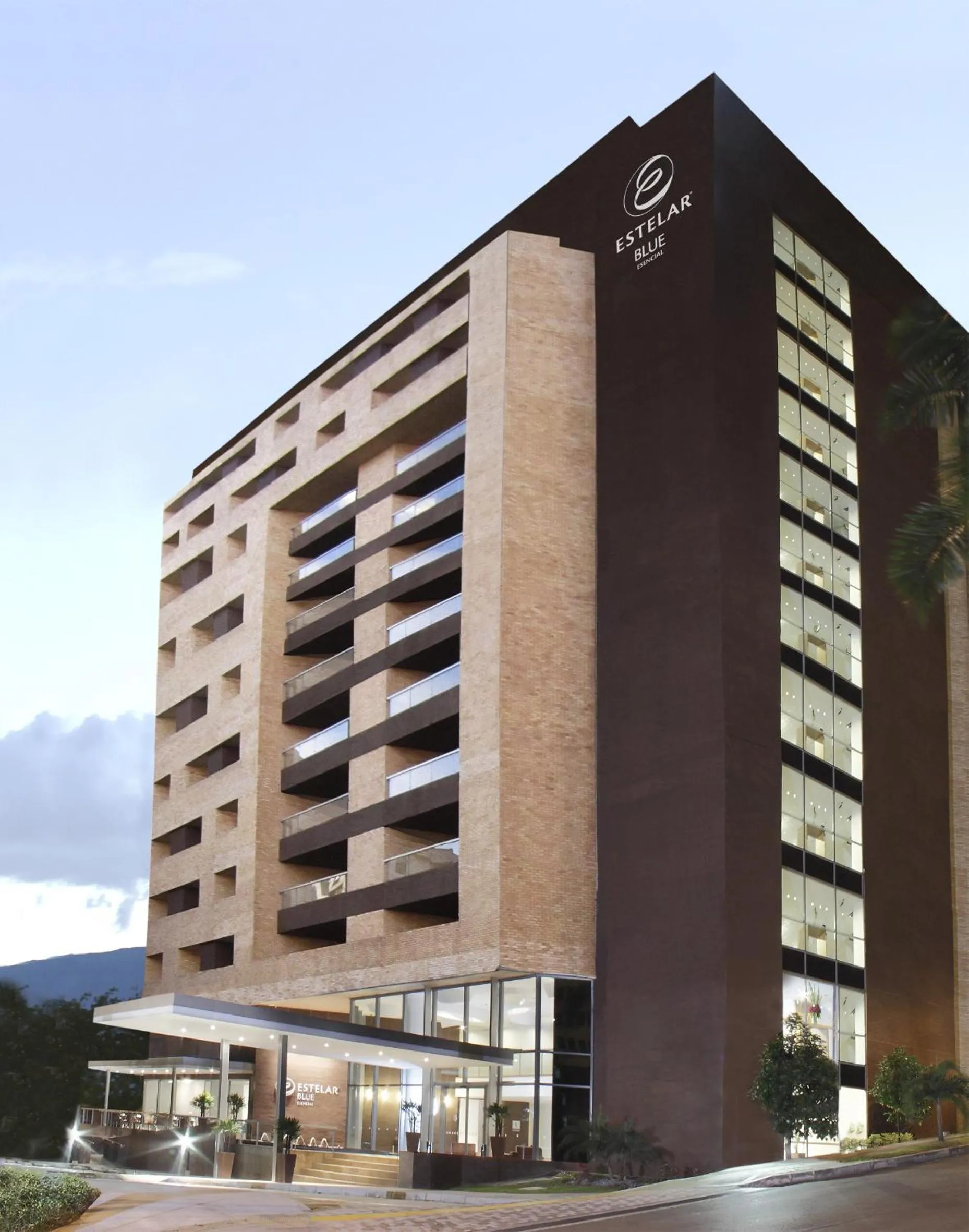 Facade/entrance in Hotel Estelar Blue