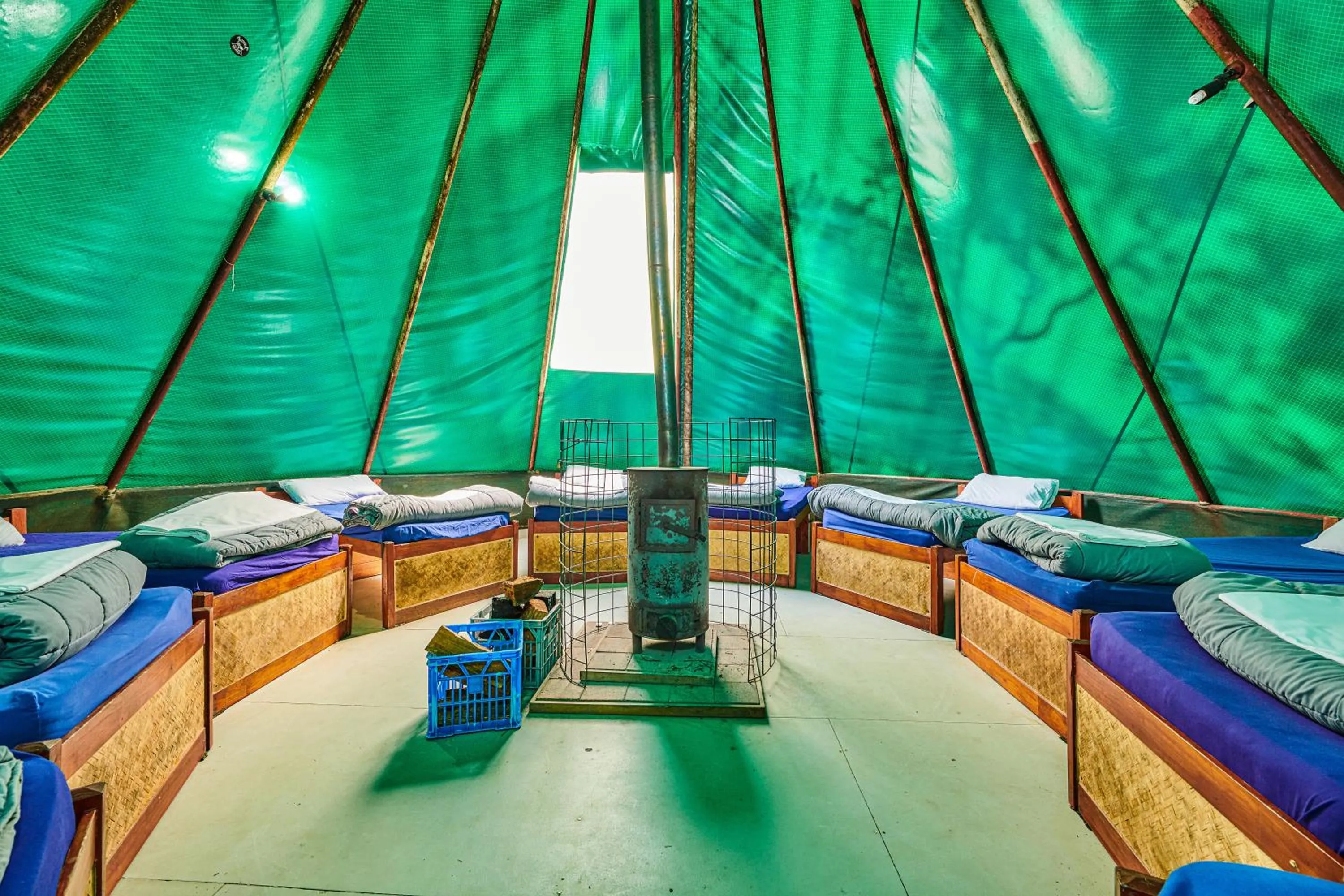 Photo of the whole room, Bed in Arts Factory by Nomads