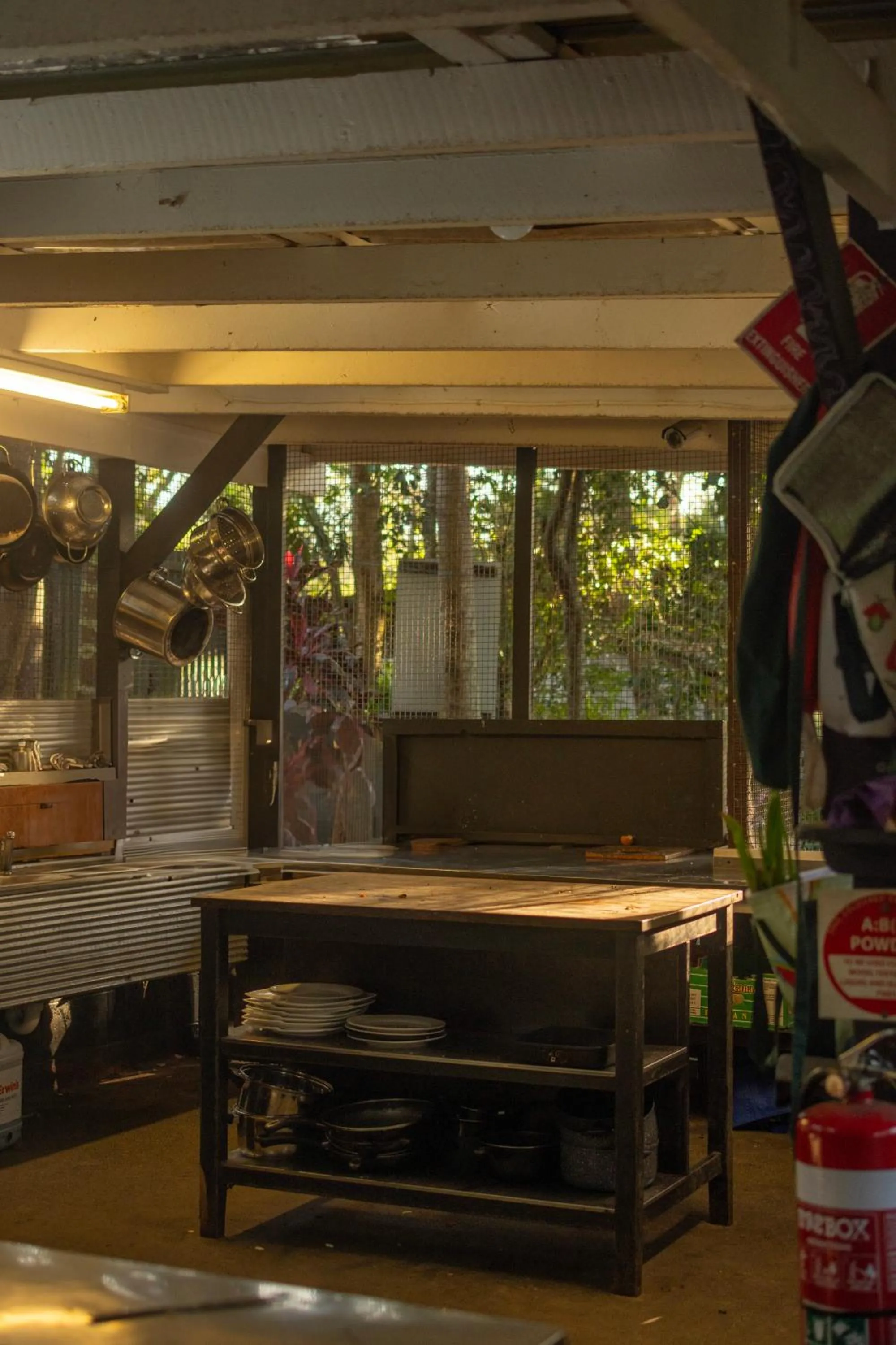 kitchen in Arts Factory by Nomads