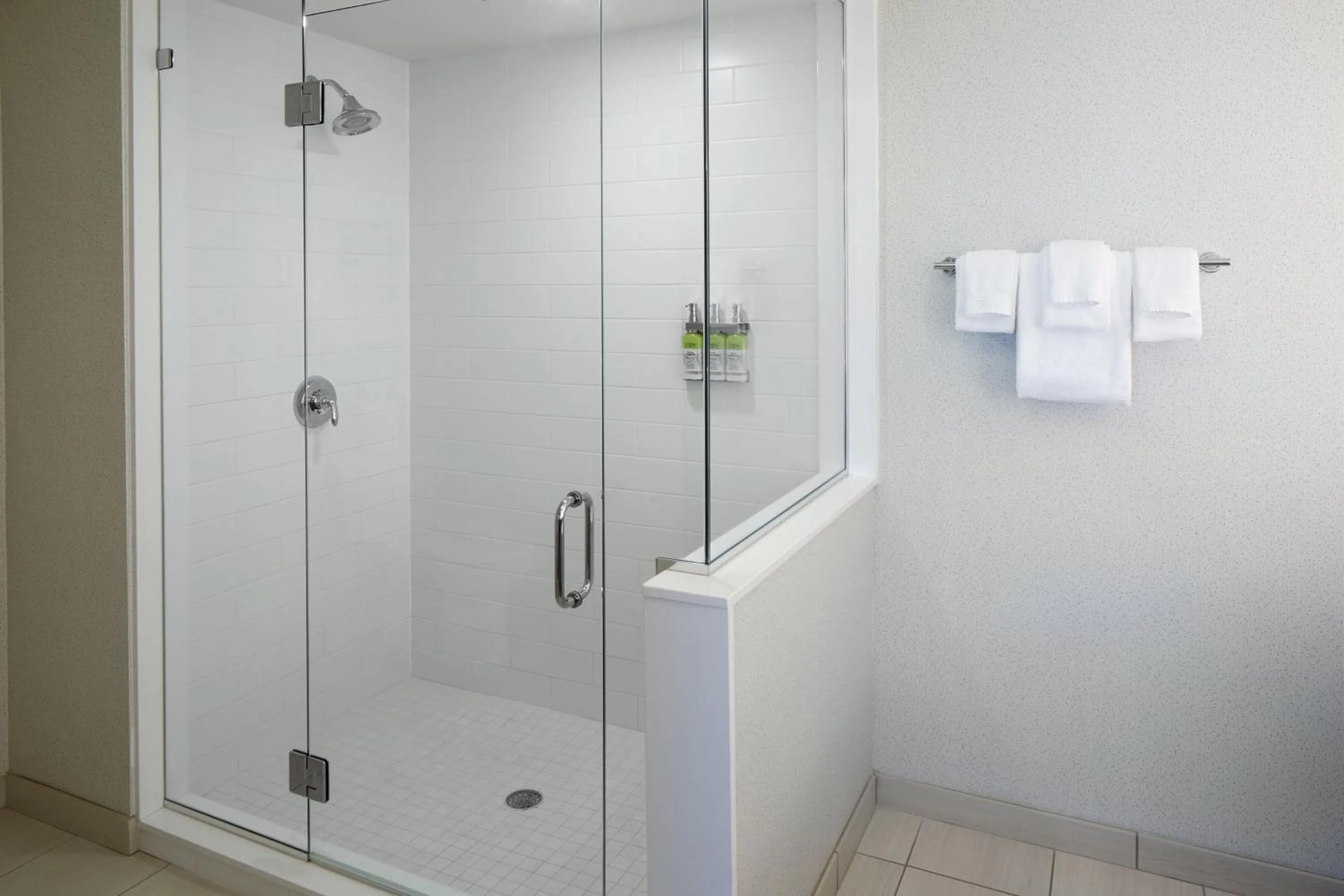 Photo of the whole room in Holiday Inn Express & Suites - Cincinnati North - Liberty Way by IHG